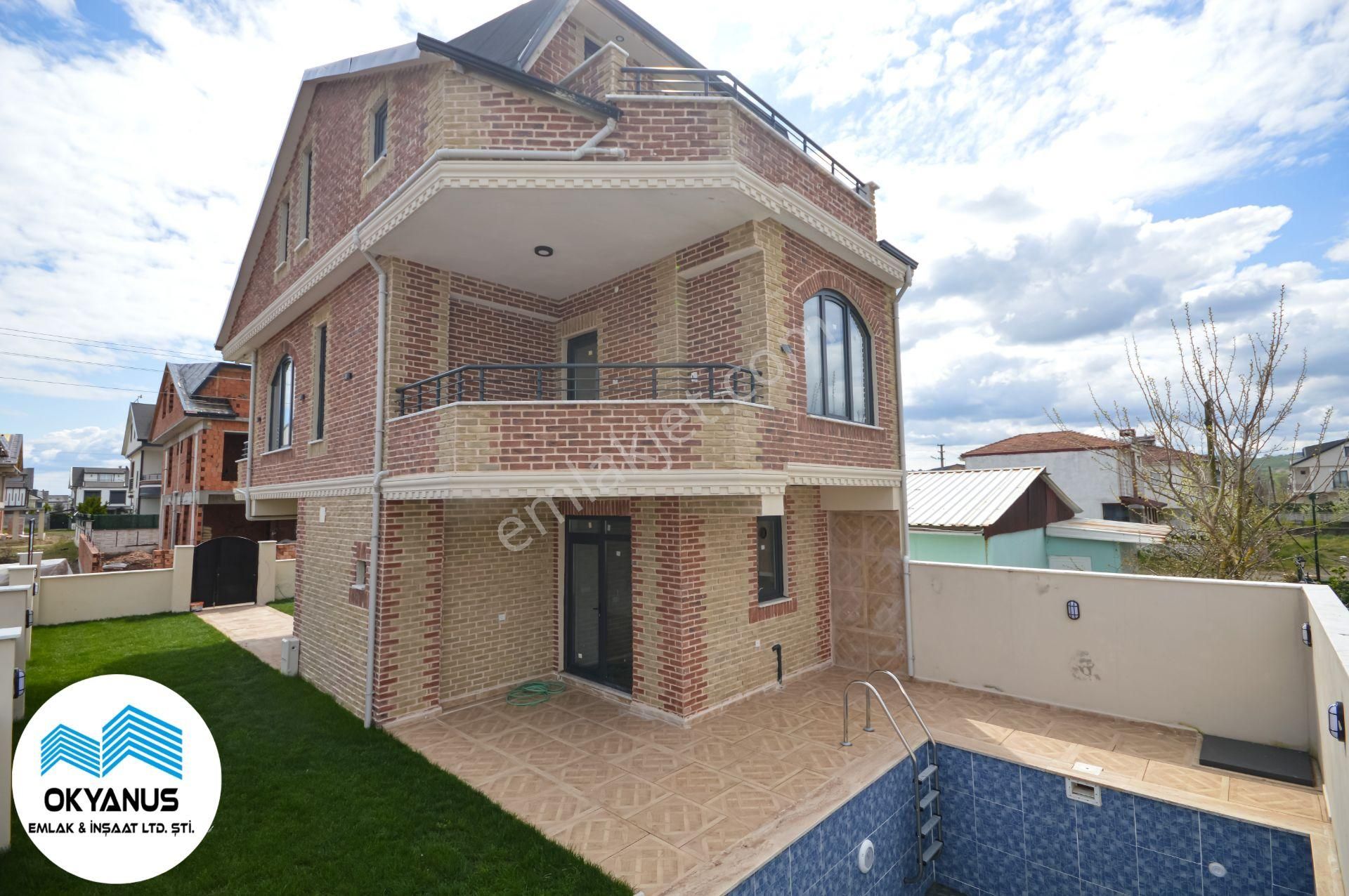 Sakarya Kocaalide Müstakil Havuzlu Bahçe Kullanımlı Villa!!! - Görsel 12