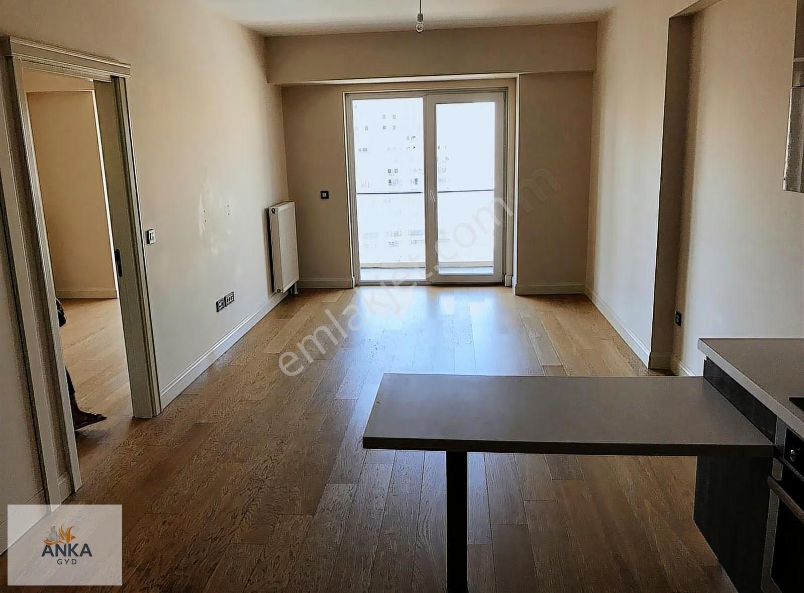 Venezia Mega 1+1 Balkonlu Avm Cephe Kiracısız Satılık Daire - Görsel 2