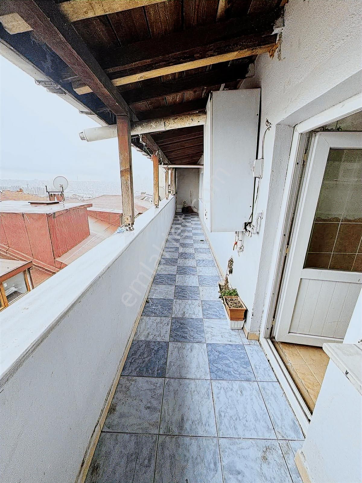 Yoldaş İnşaat'tan Kiralık 110 M2 Çatı Katı Daire Çatısı Beton - Görsel 20