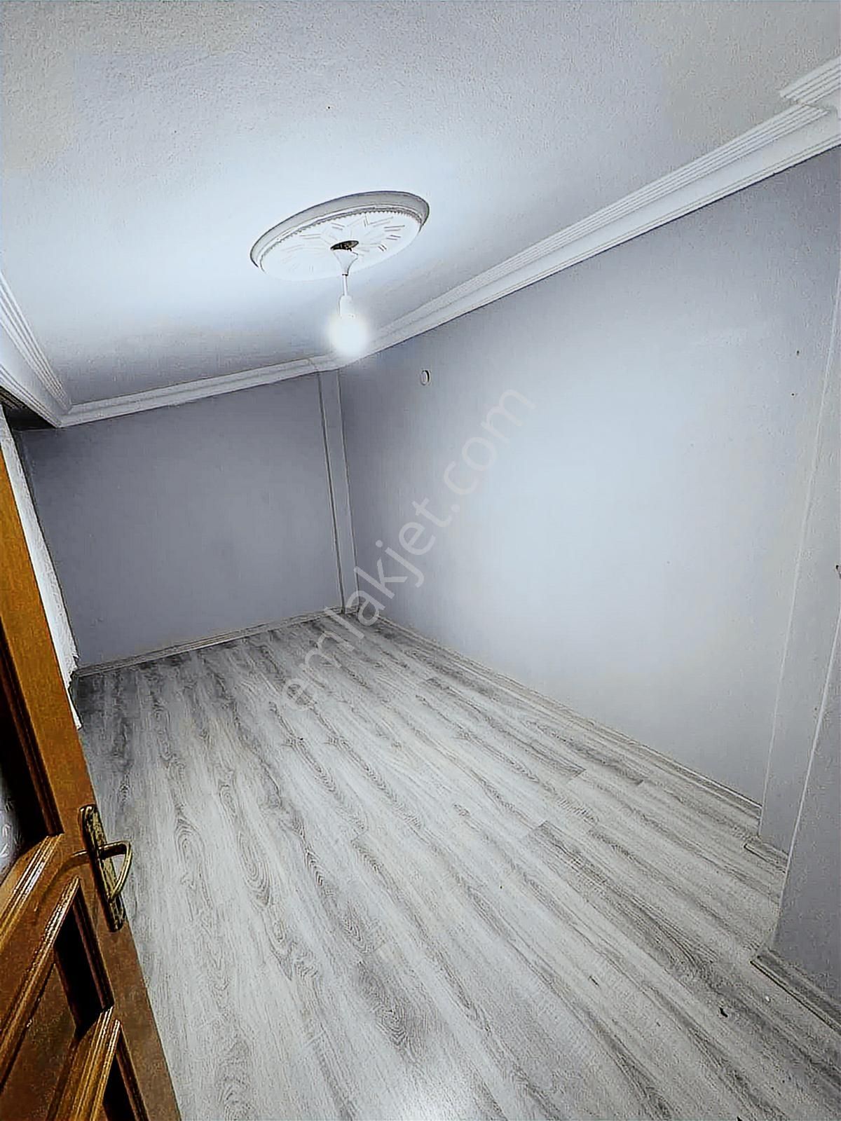 Yoldaş İnşaat'tan Kiralık 110 M2 Çatı Katı Daire Çatısı Beton - Görsel 30