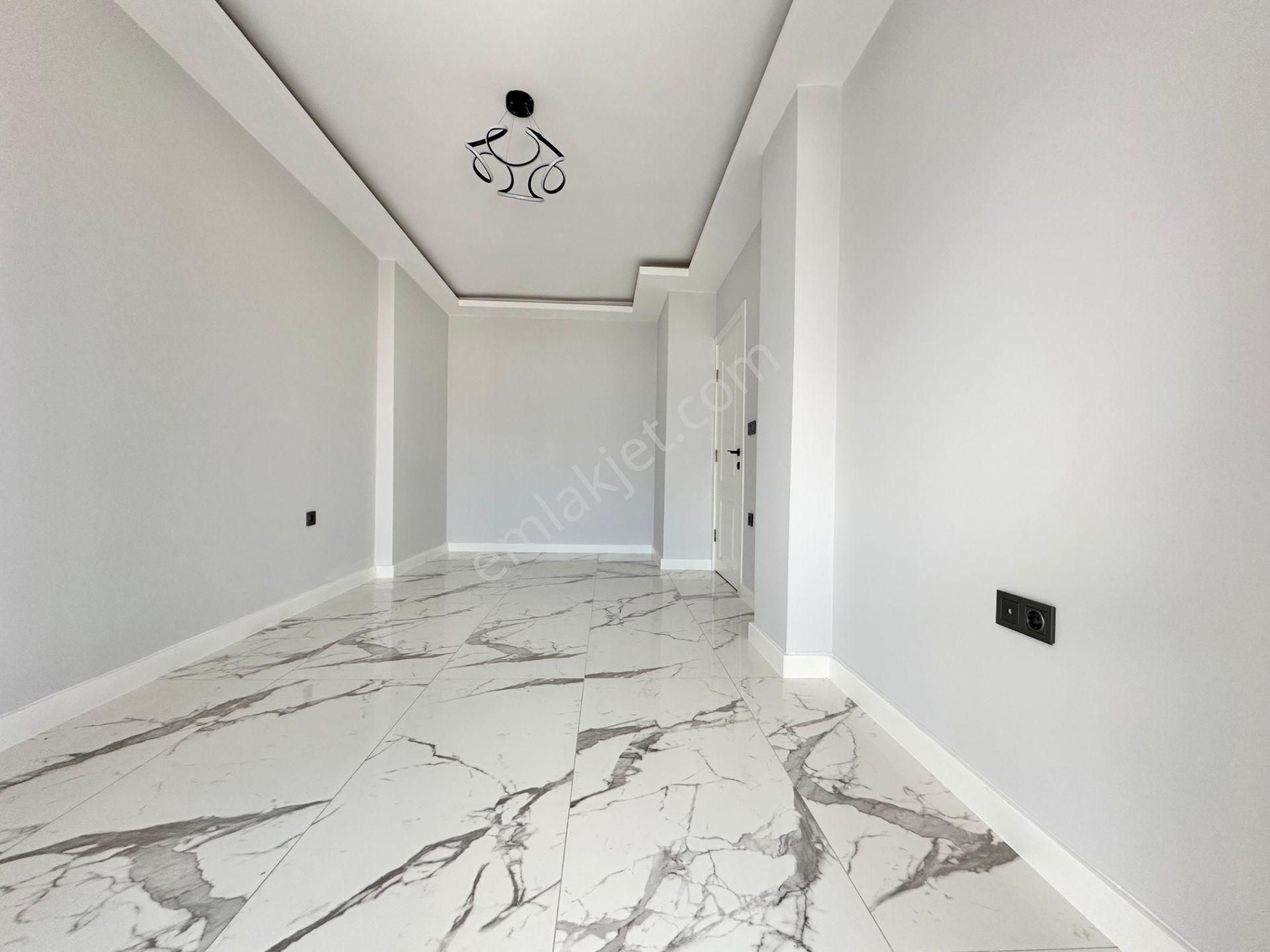 ꧁ay Emlaktan꧂akçay'da Yüksek Kredili Arakat Ön Cephe Denize Yakın Kapalı Balkonlu Satılık 1+1 Daire - Görsel 20