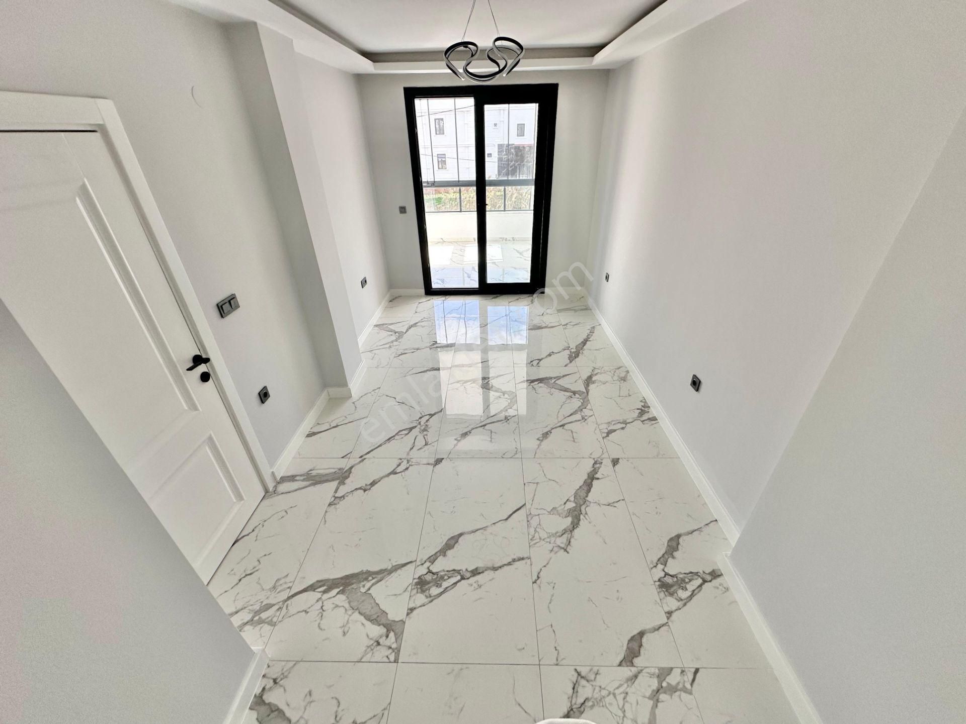 ꧁ay Emlaktan꧂akçay'da Yüksek Kredili Arakat Ön Cephe Denize Yakın Kapalı Balkonlu Satılık 1+1 Daire - Görsel 15