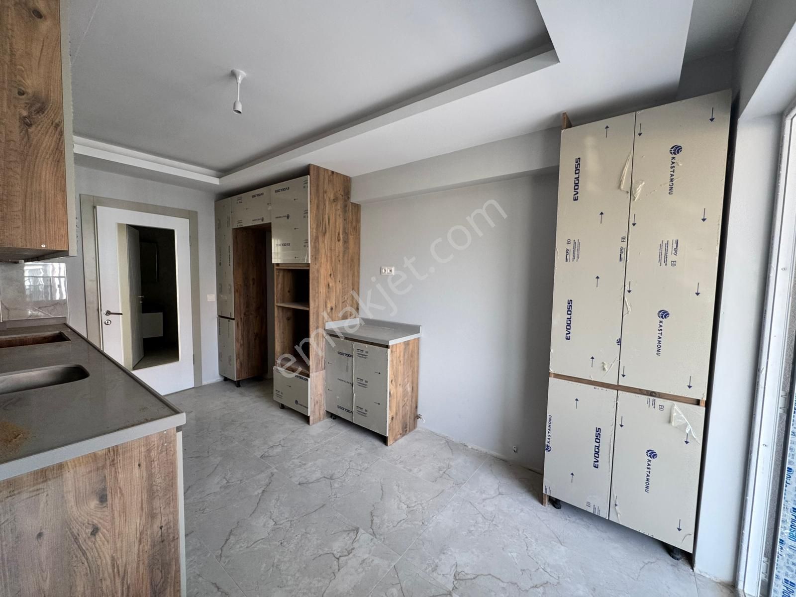 Yeni Cimşit Mh'de 3+1 135m² Asansörlü Ebeveyn Banyolu Sıfır Daire - Görsel 4