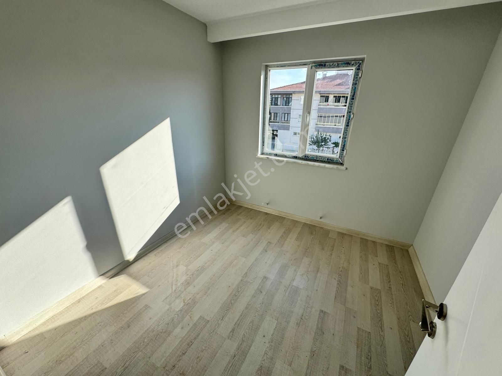 Yeni Cimşit Mh'de 3+1 135m² Asansörlü Ebeveyn Banyolu Sıfır Daire - Görsel 13