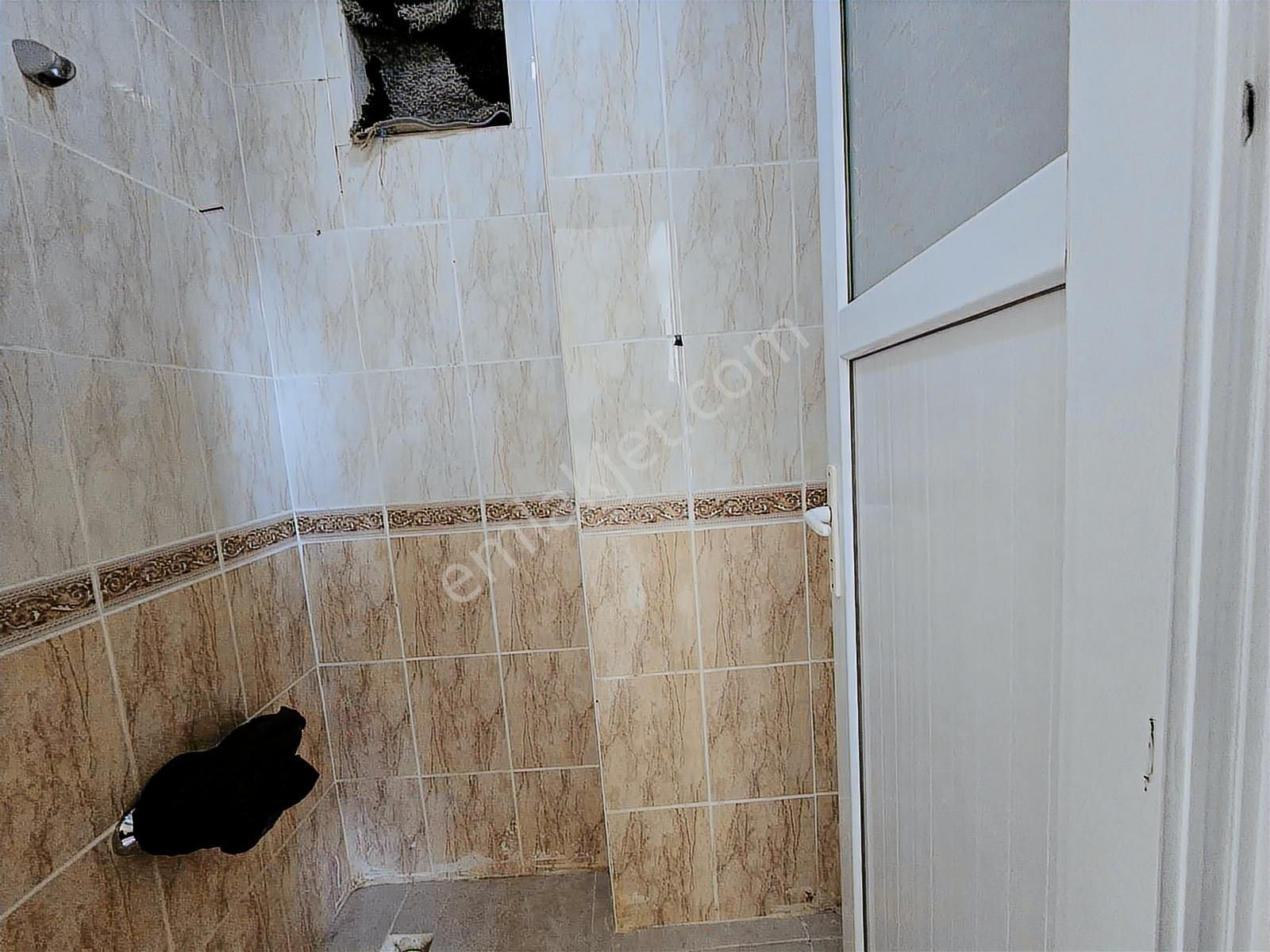 Azger Emlaktan Karşıyakada Kiralık Daire - Görsel 13