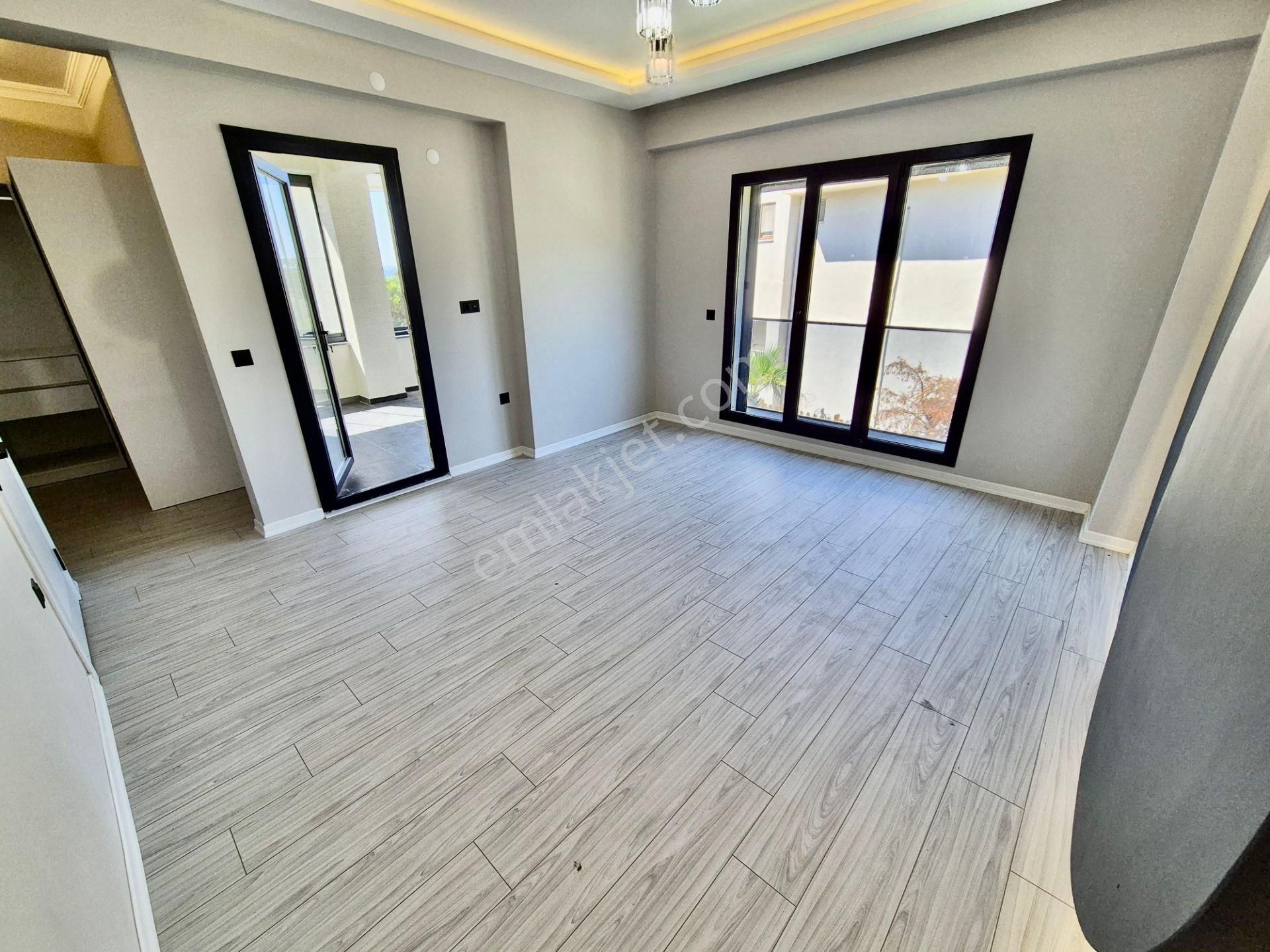 ▓karabuluttan▓kızılkeçili'de Özel Tasarım Havuzlu & Lüx Satılık 4+1 Villa - Görsel 14