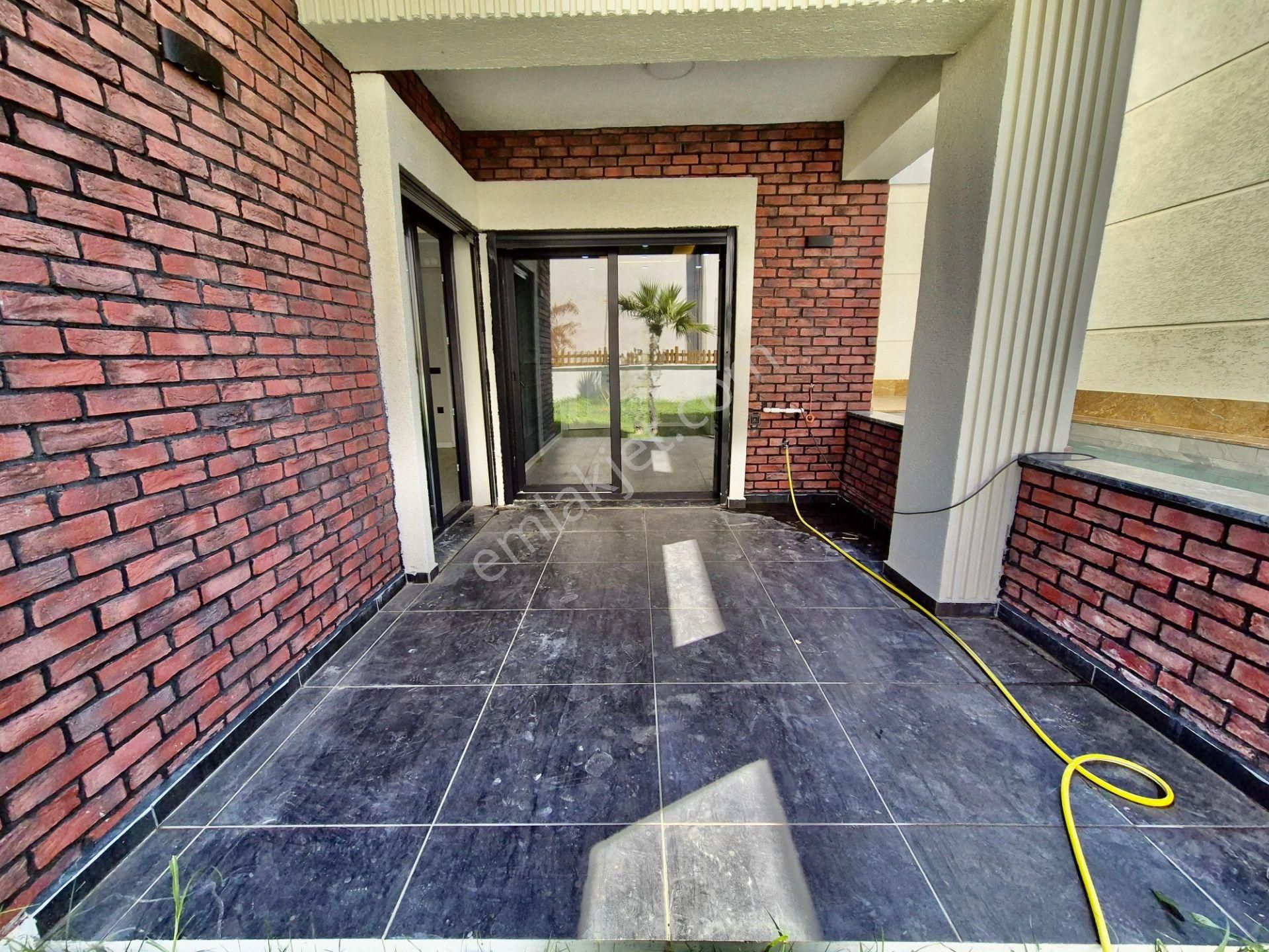 ▓karabuluttan▓kızılkeçili'de Özel Tasarım Havuzlu & Lüx Satılık 4+1 Villa - Görsel 31