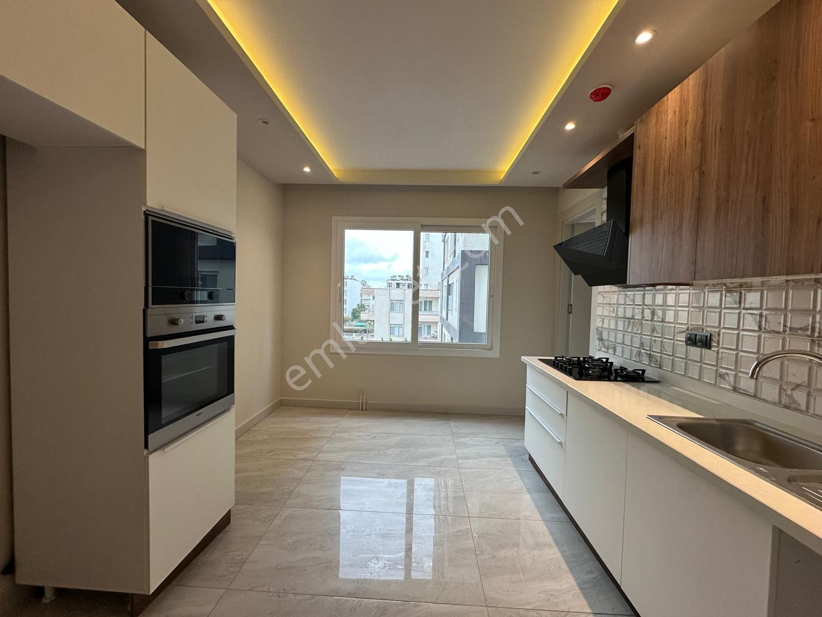 Erdemli Merkez'de, Sahile Yakın, Sıfır 3+1 Lüks Daire - Görsel 18