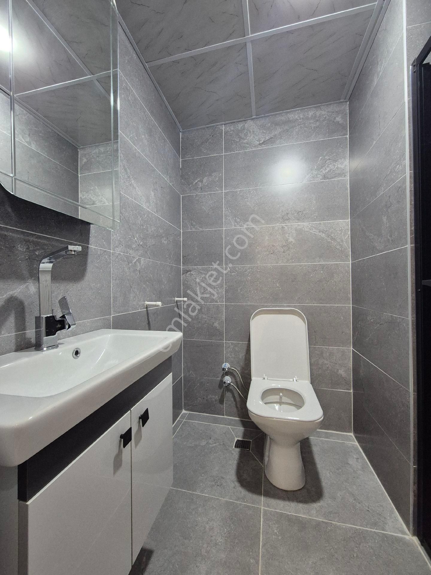 Gültepe'de 1+1 Full Ve Sıfır Eşyalı Antreli Balkonlu Site İçi Kiralık Daire - Görsel 18