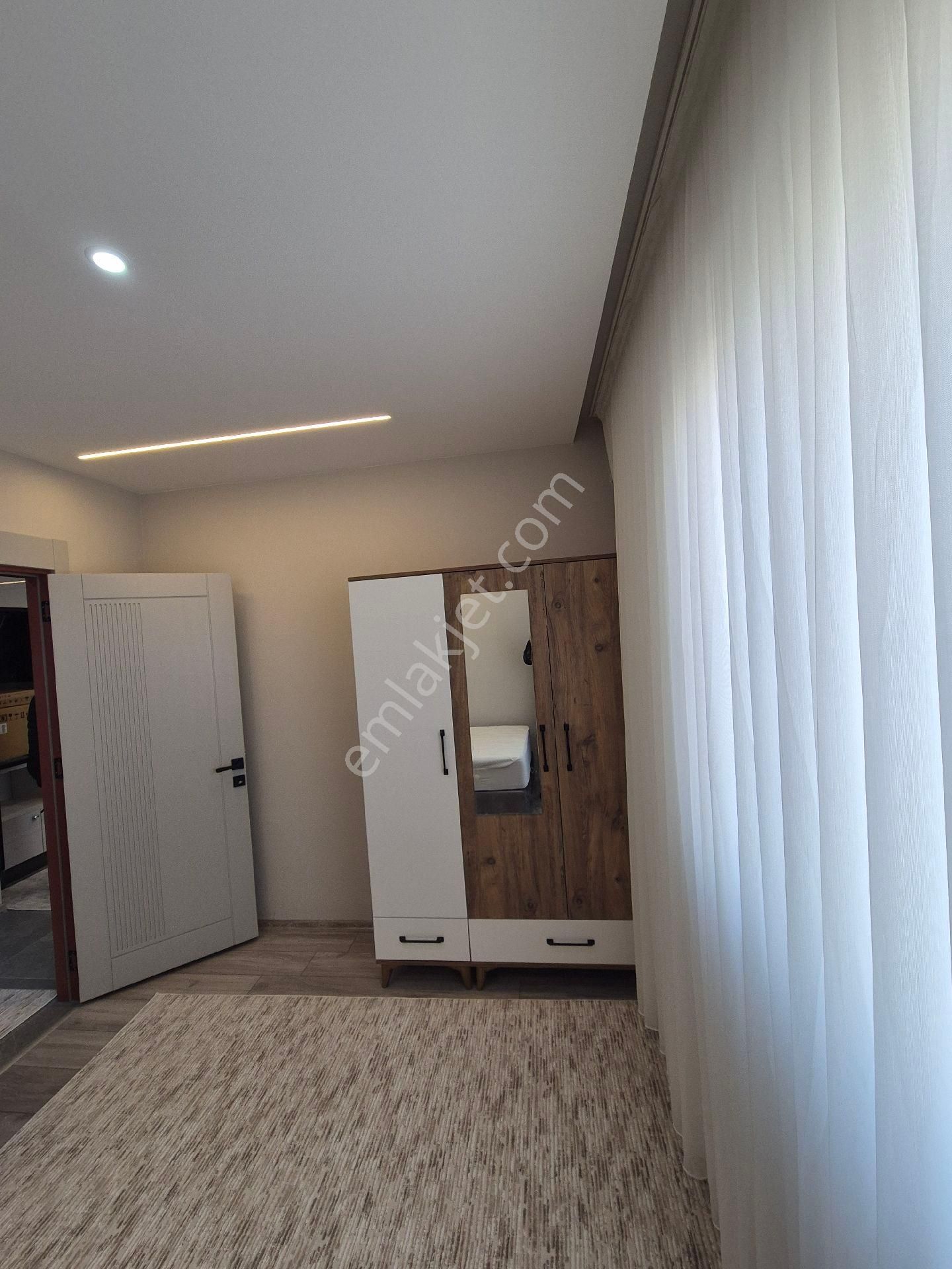 Gültepe'de 1+1 Full Ve Sıfır Eşyalı Antreli Balkonlu Site İçi Kiralık Daire - Görsel 12