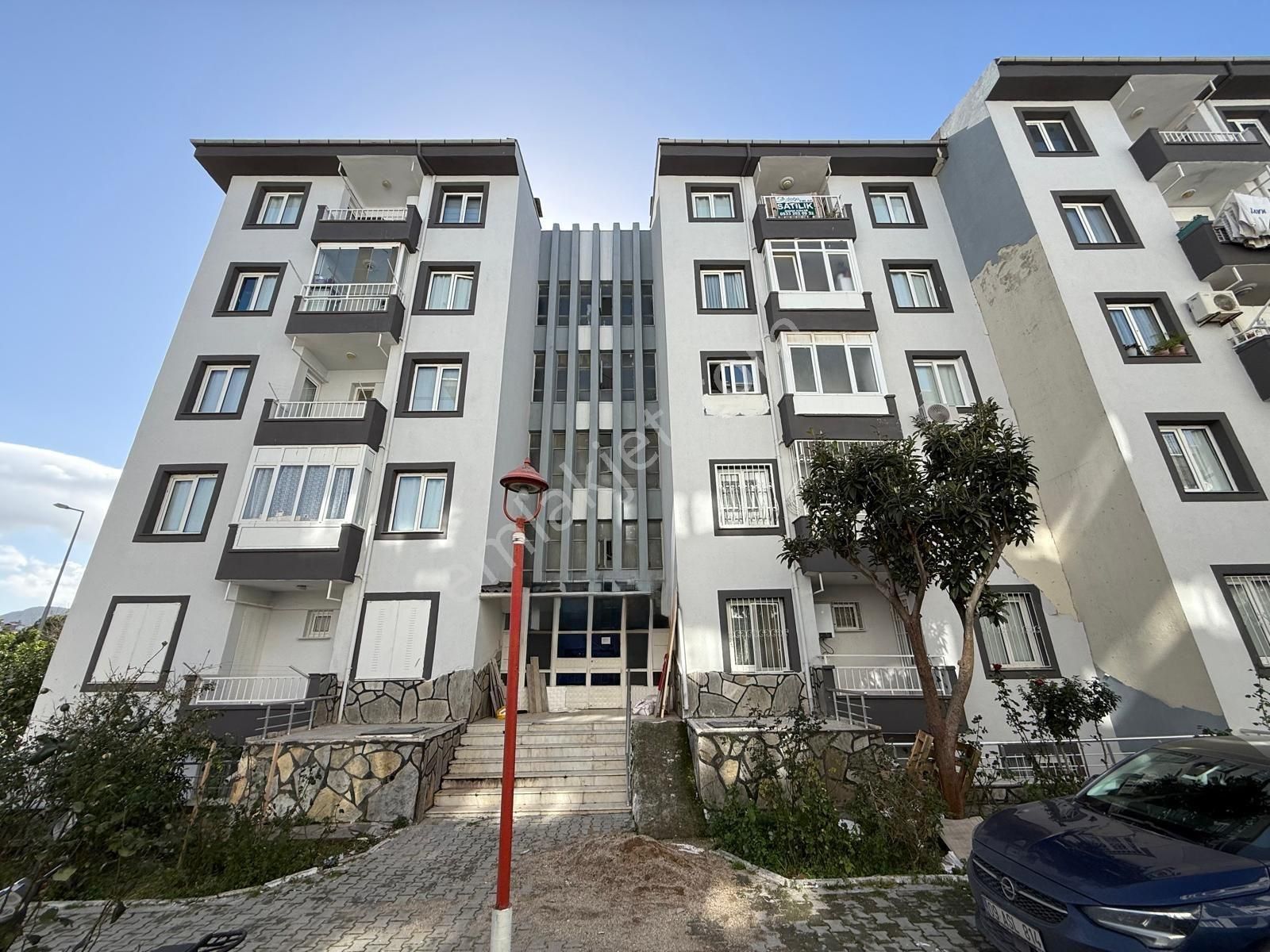 Kuşadası Kadınlar Denizi Havuzlu Site 2+1 Satılık Uygun Daire - Görsel 9