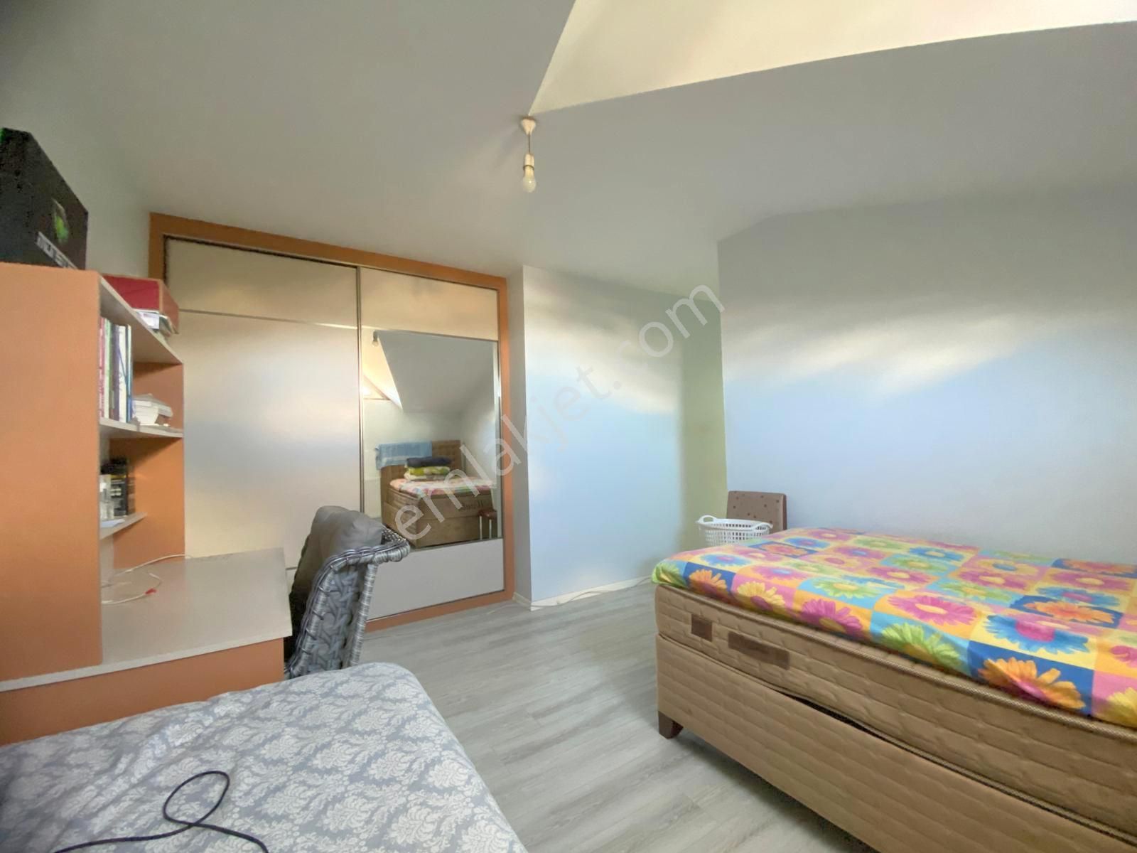 Mertcan'dan Yayalar Havuzlu Güvenlikli Sitede 5+2 Dubleks - Görsel 29