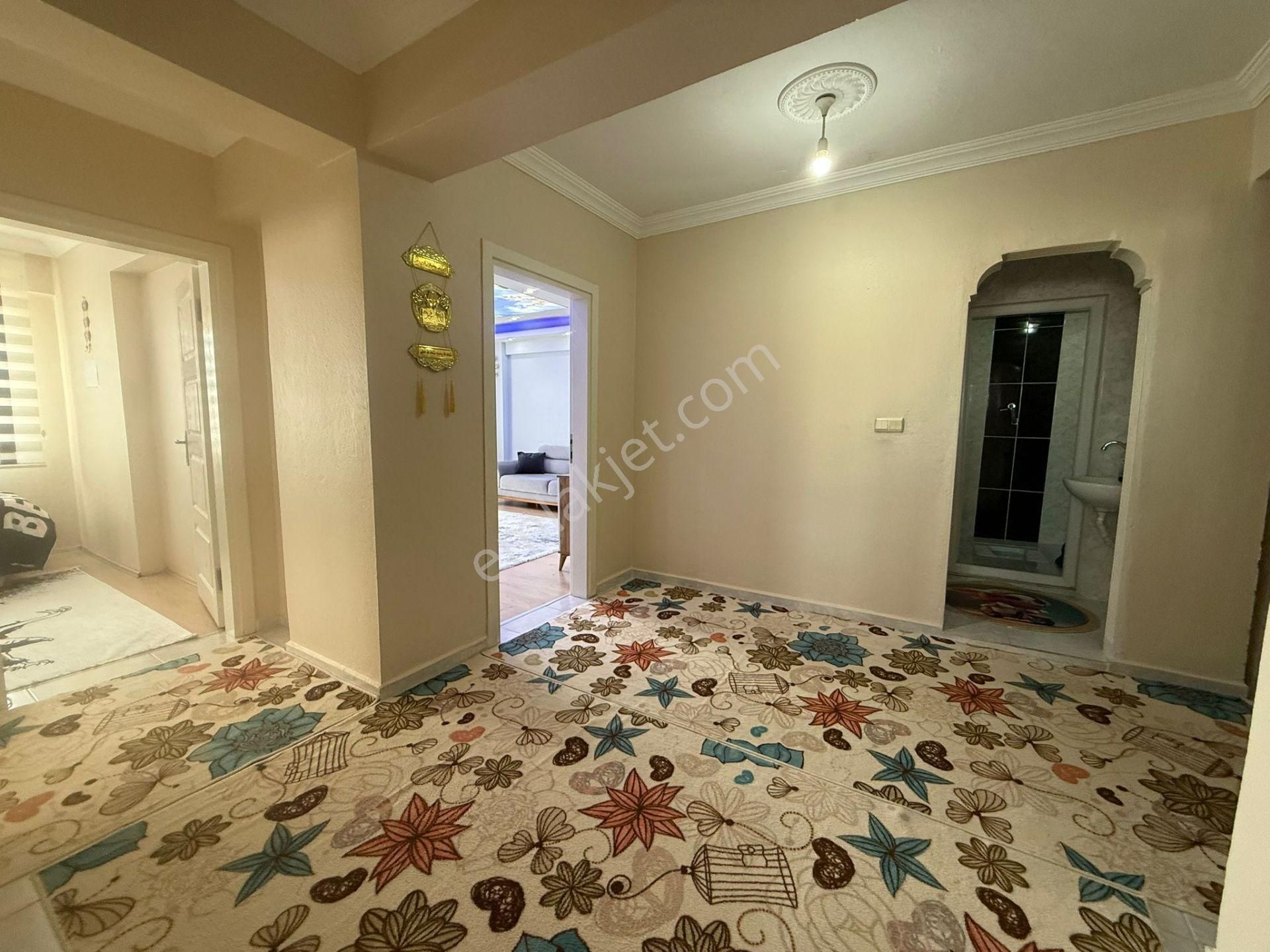 Akyüz Gayrimenkul Den; Gultepe Mah De Iskanlı Kombılı Satılık 2+1 - Görsel 2