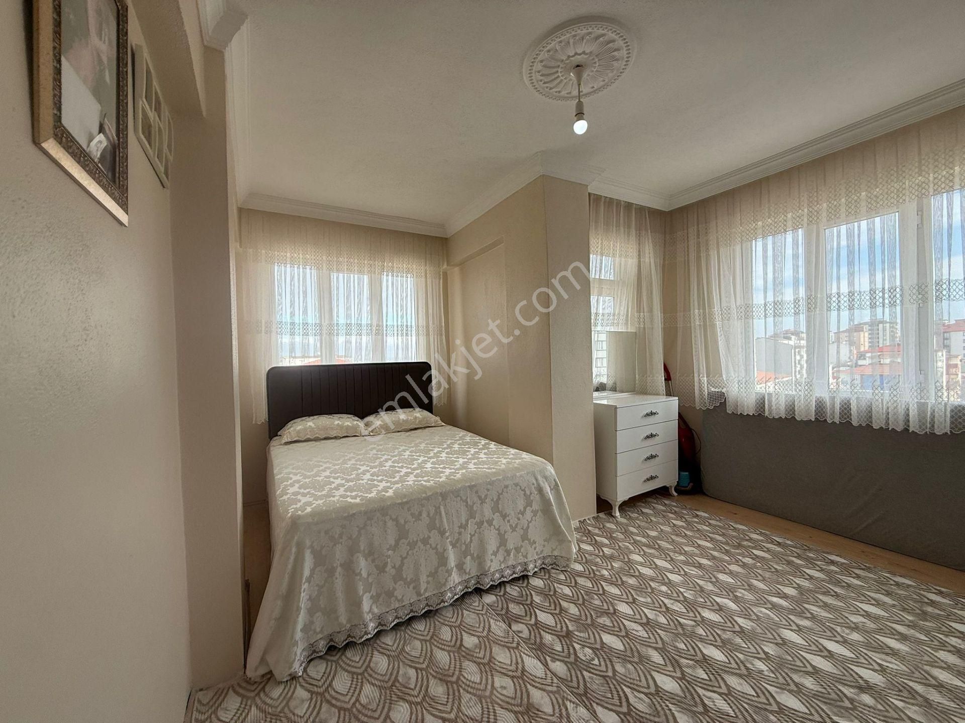 Akyüz Gayrimenkul Den; Gultepe Mah De Iskanlı Kombılı Satılık 2+1 - Görsel 15