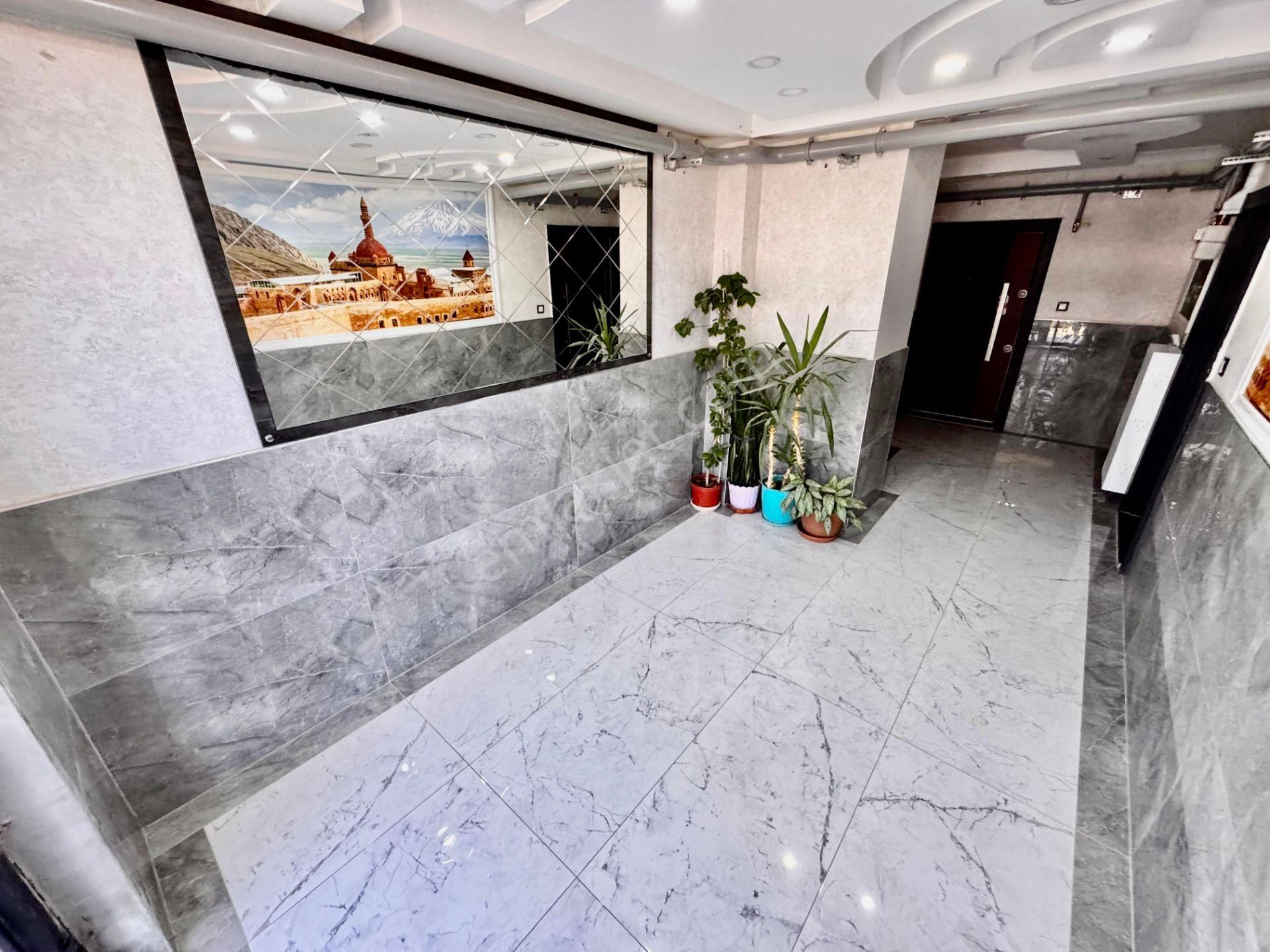 ▓karabuluttan▓lüx Tasarım Kapalı Otoparklı & 2 Yaşında 2+1 Satılık Daire - Görsel 8