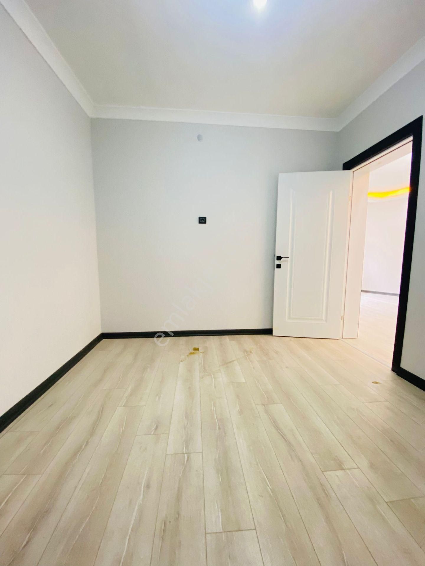 Ertuğrulgazi'de Full Yapılı 1.katta Satılık 3+1 Daire !!! - Görsel 12