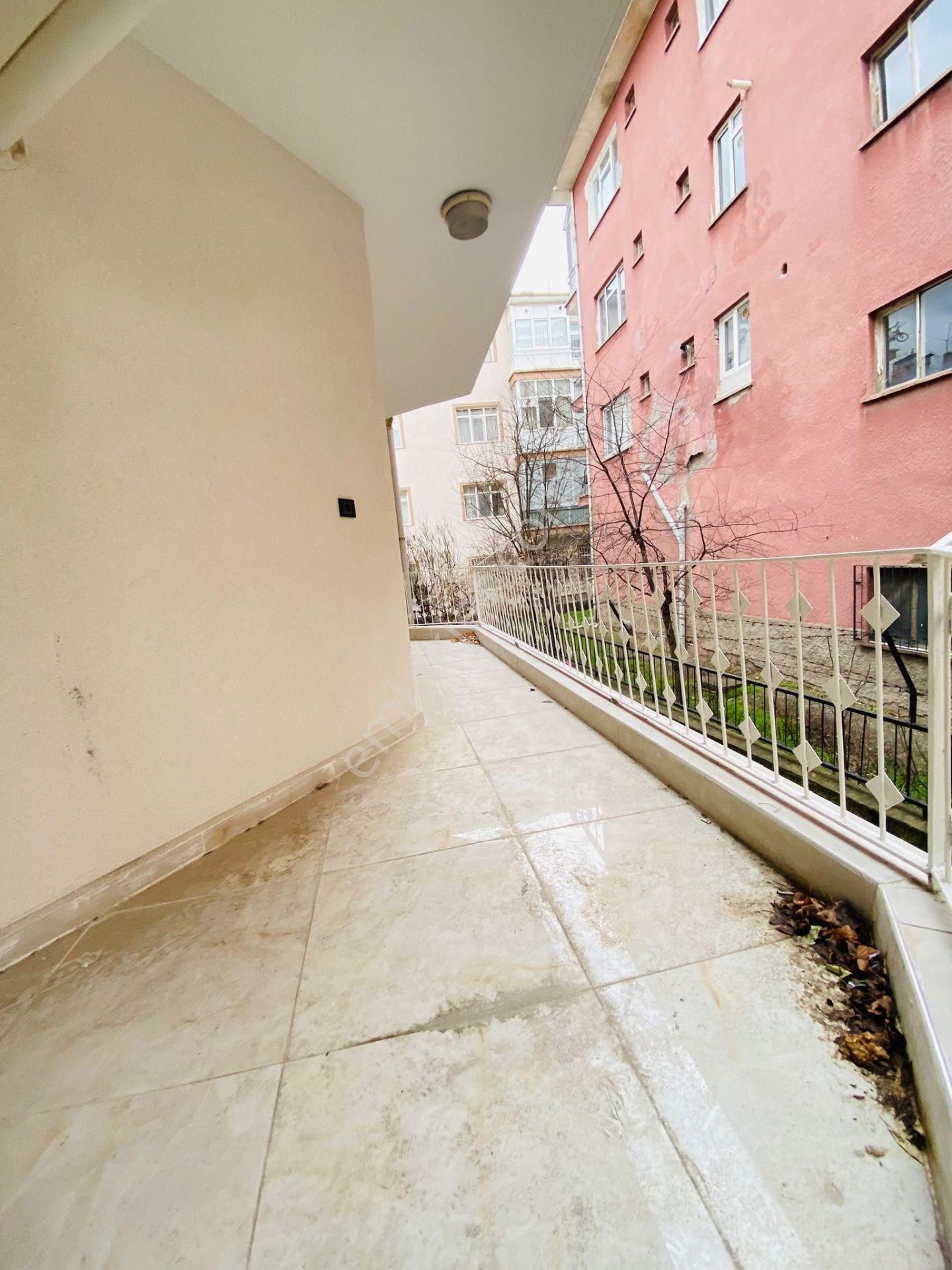 Ertuğrulgazi'de Full Yapılı 1.katta Satılık 3+1 Daire !!! - Görsel 23