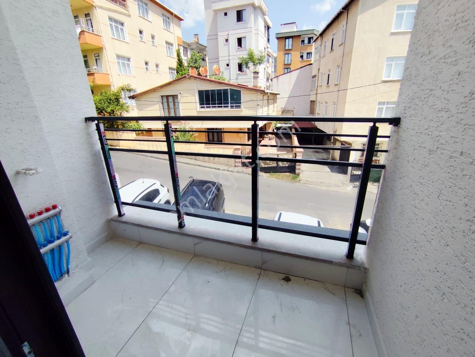 Mertcan Dan Adnan Kahveci Metroya Yürüme Arakat 3+1 İskanlı - Görsel 34