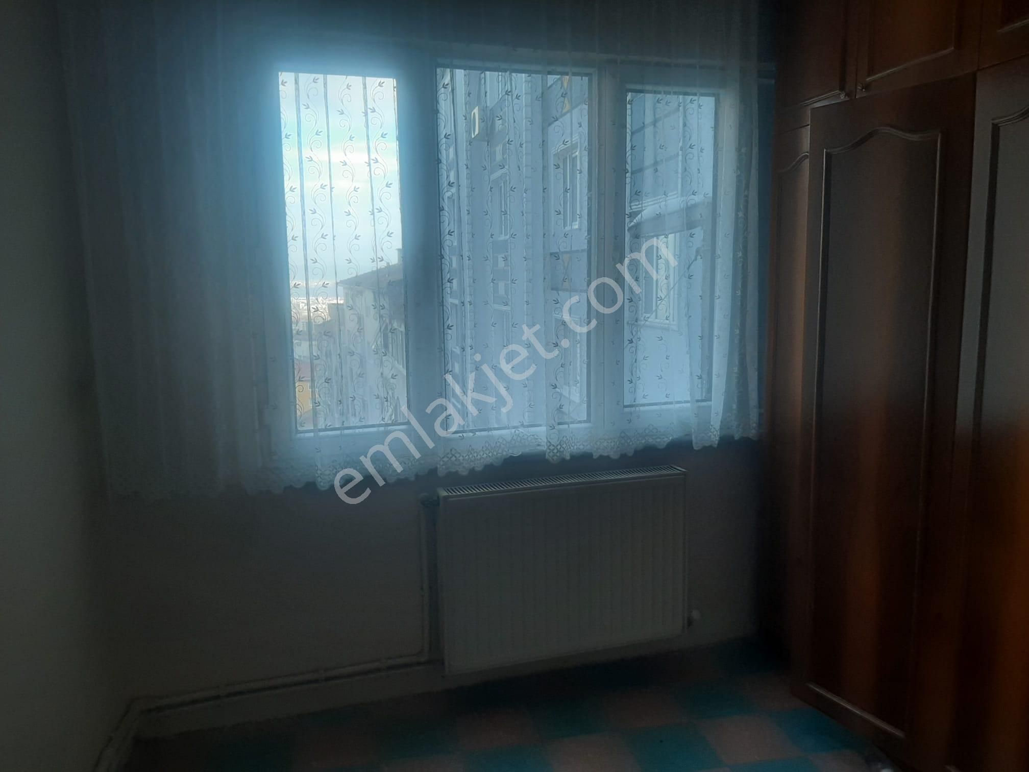 Fem Emlak'tan Zeyniler Caddesinde 2+1 Kombili Ferah Daire - Görsel 11