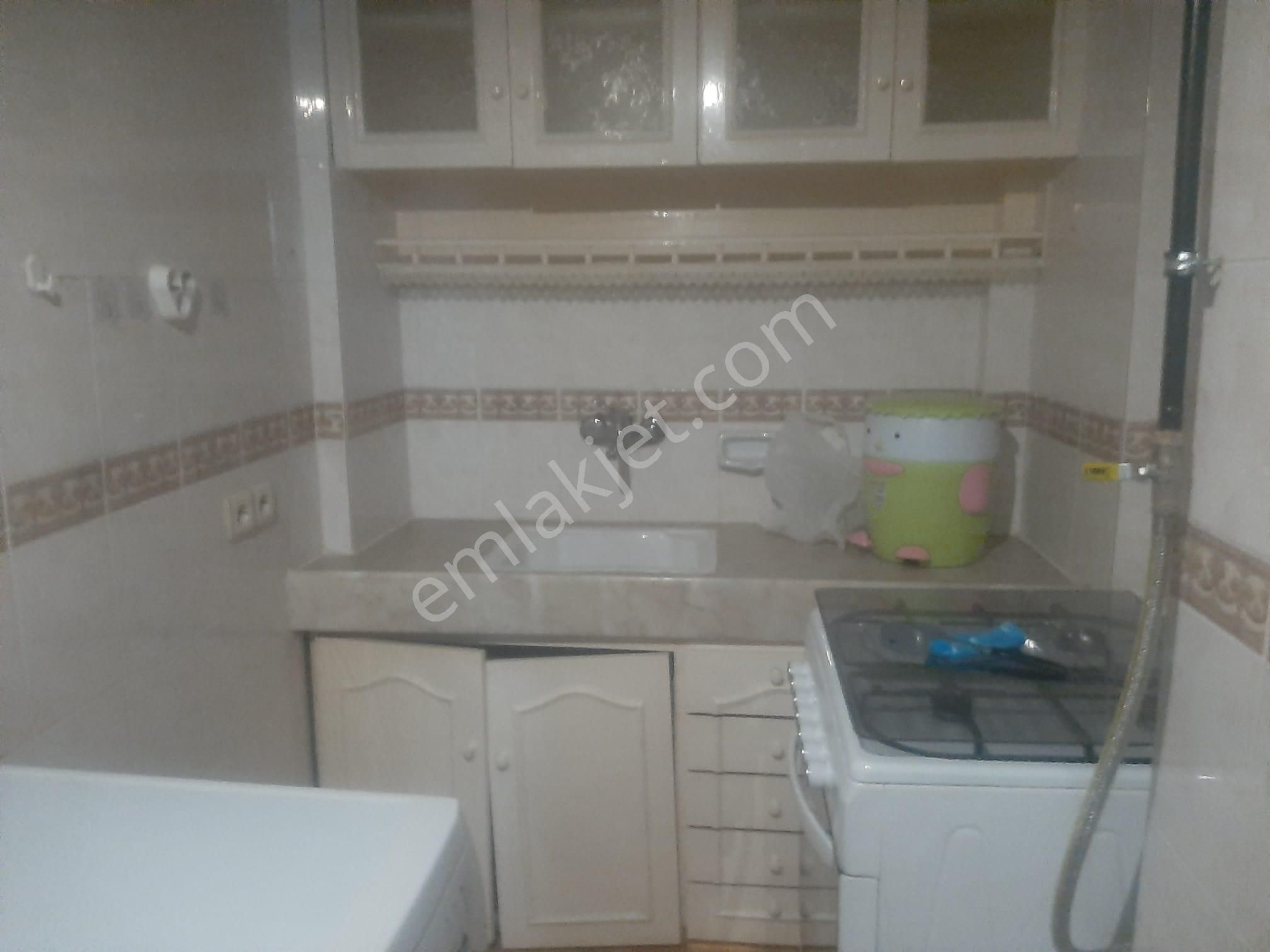 Fem Emlak'tan Zeyniler Caddesinde 2+1 Kombili Ferah Daire - Görsel 10