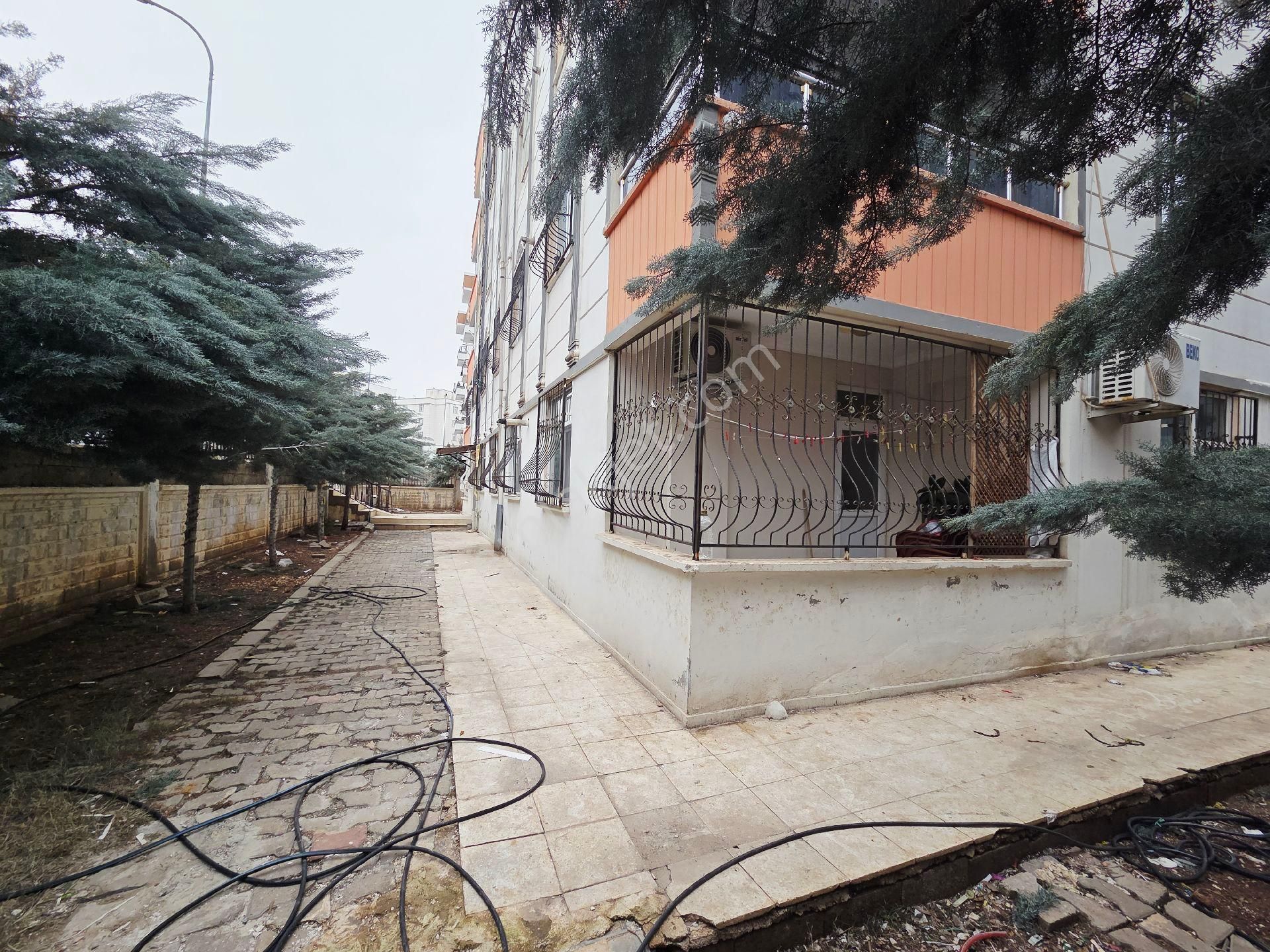 Karaköprü Seyrantepede Satılık Full 3+1 Giriş Kat Daire - Görsel 16