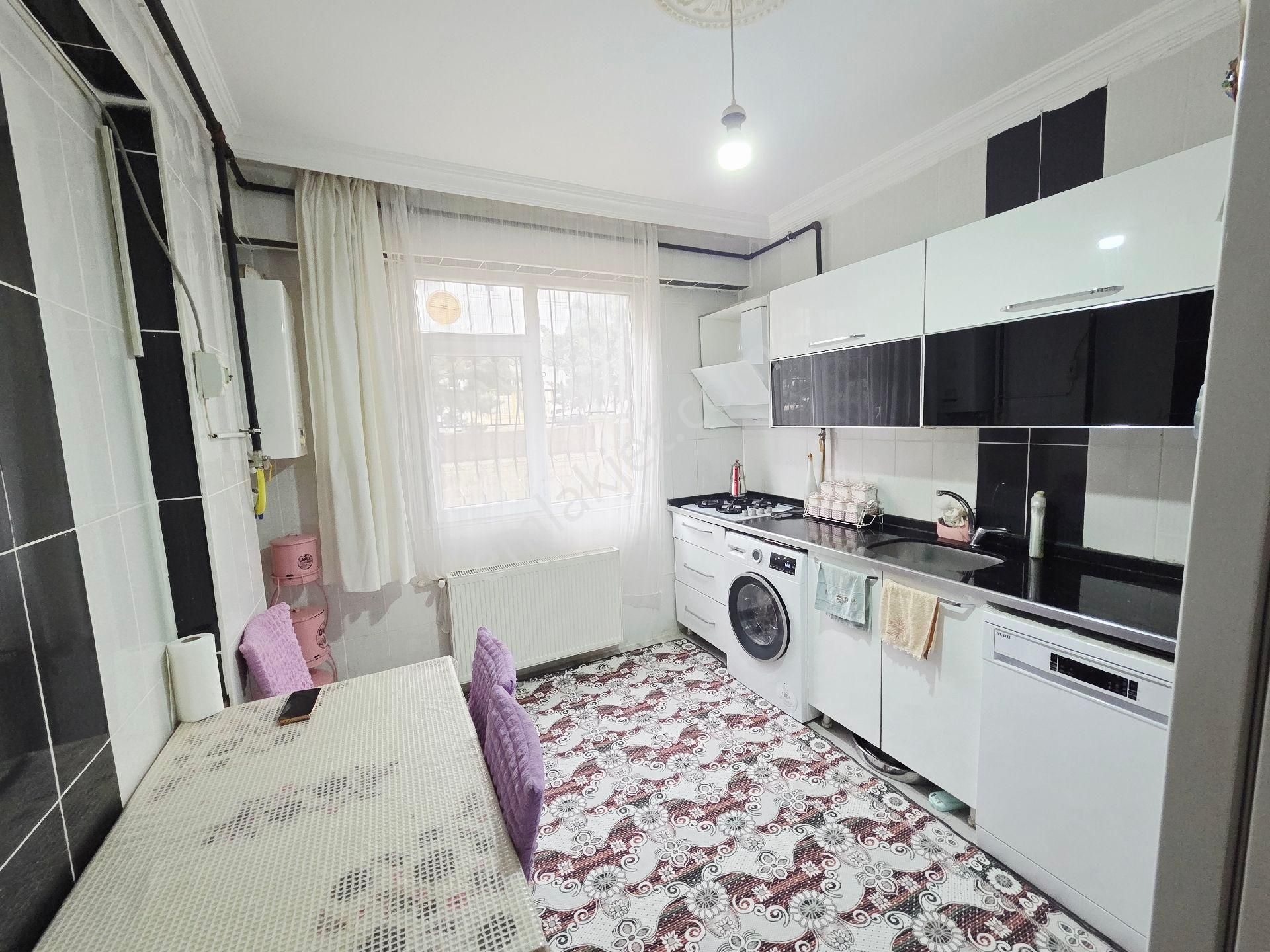 Karaköprü Seyrantepede Satılık Full 3+1 Giriş Kat Daire - Görsel 4