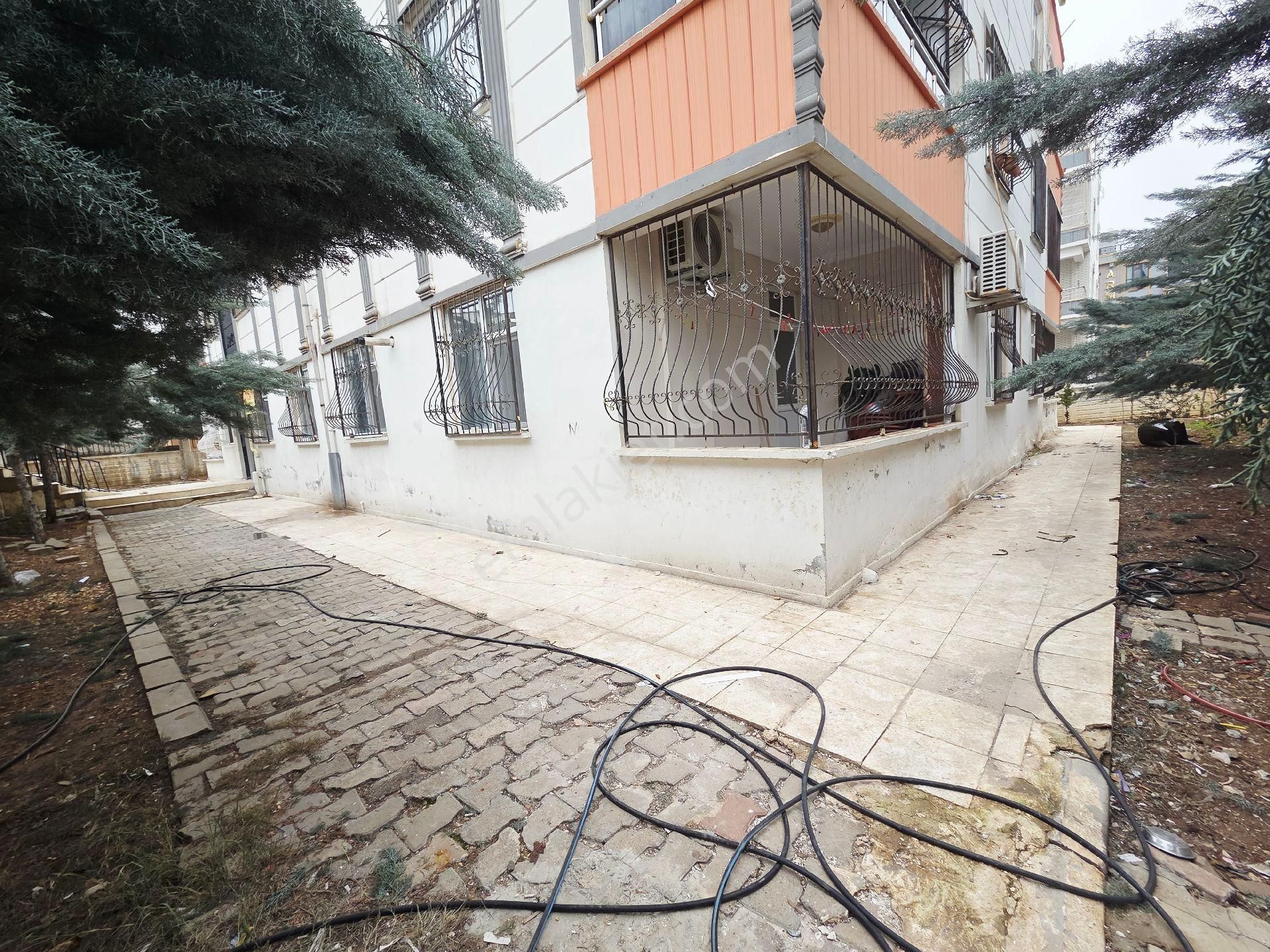 Karaköprü Seyrantepede Satılık Full 3+1 Giriş Kat Daire - Görsel 17