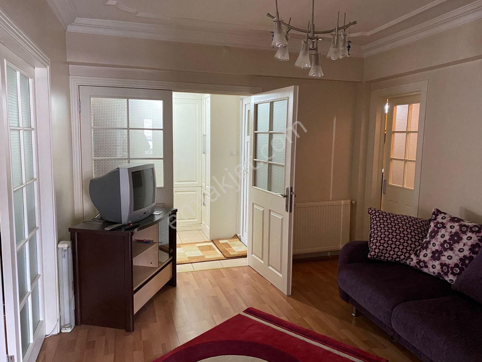 Elmasbahçeler'de Kiralık 3+1 Daire (eşyalı/eşyasız) - Görsel 4