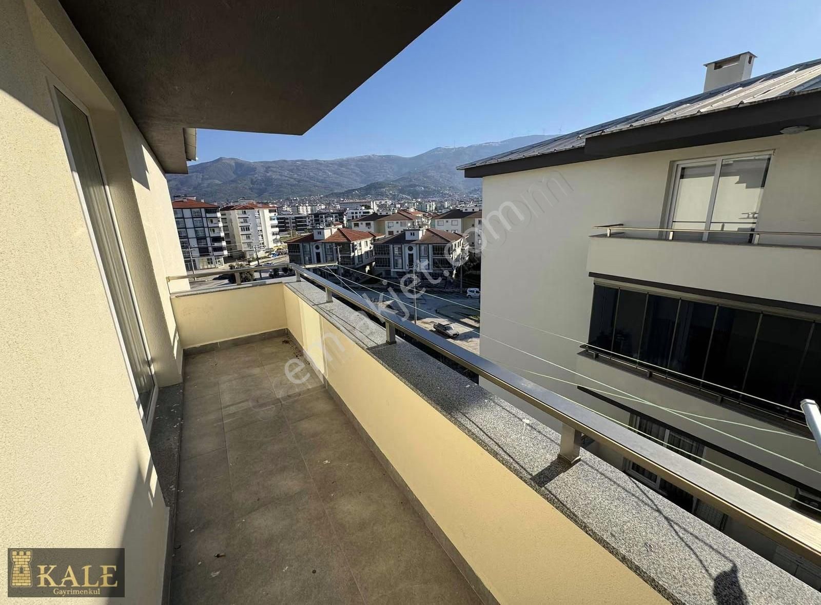 Kale'den Doğu Çevre Yolunda Geniş Satılık 3+1 Daire - Görsel 10