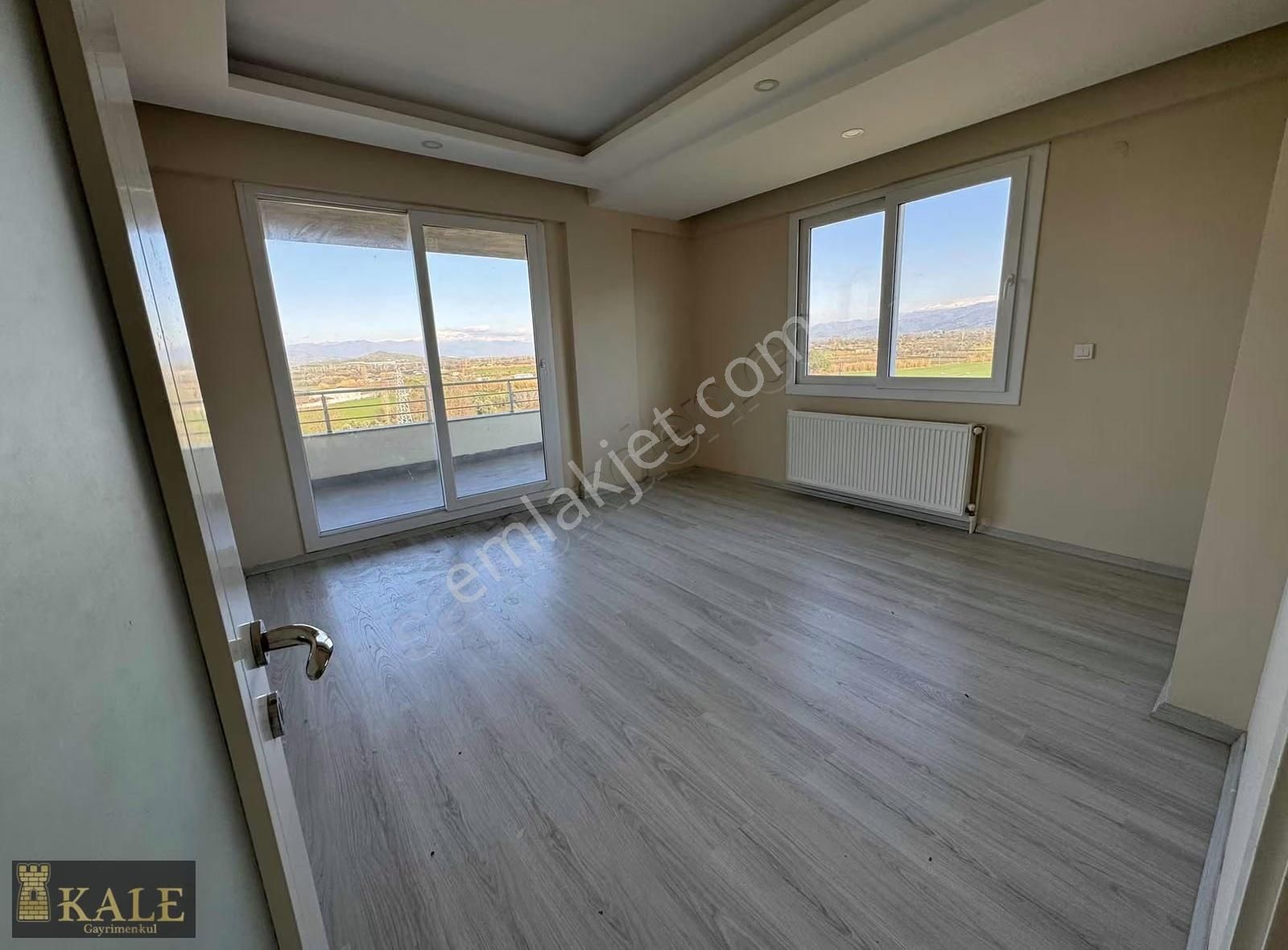 Kale'den Doğu Çevre Yolunda Geniş Satılık 3+1 Daire - Görsel 7