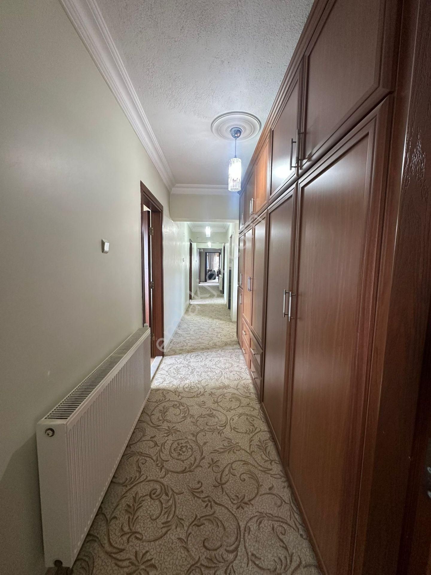 Turan Mah Merkezi Konumda 240 M2 Satılık 4+1 Daire - Görsel 16