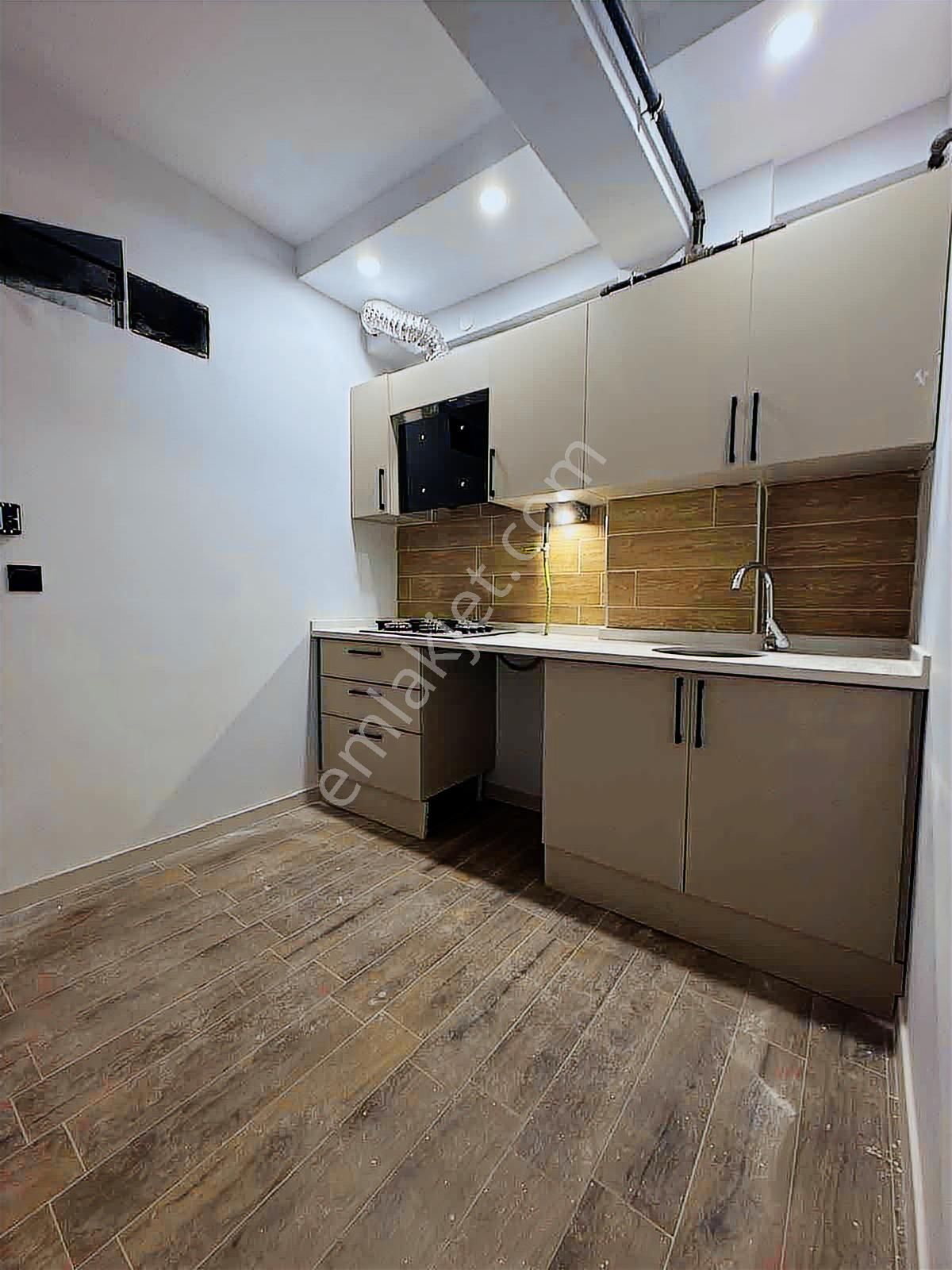 Sütlüce Mh İçem Kapısı Yanı Ayrımutfaklı Geniş Kiralık 1+1 Daire - Görsel 16