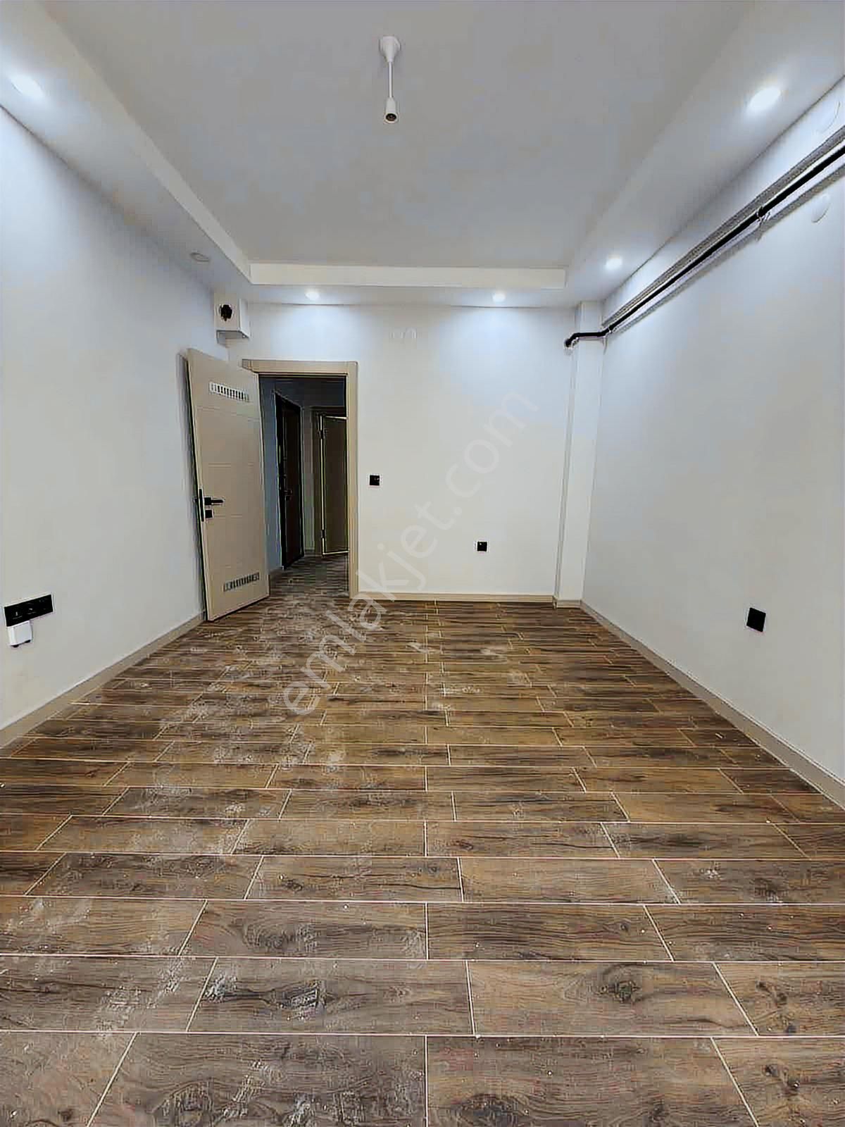 Sütlüce Mh İçem Kapısı Yanı Ayrımutfaklı Geniş Kiralık 1+1 Daire - Görsel 8