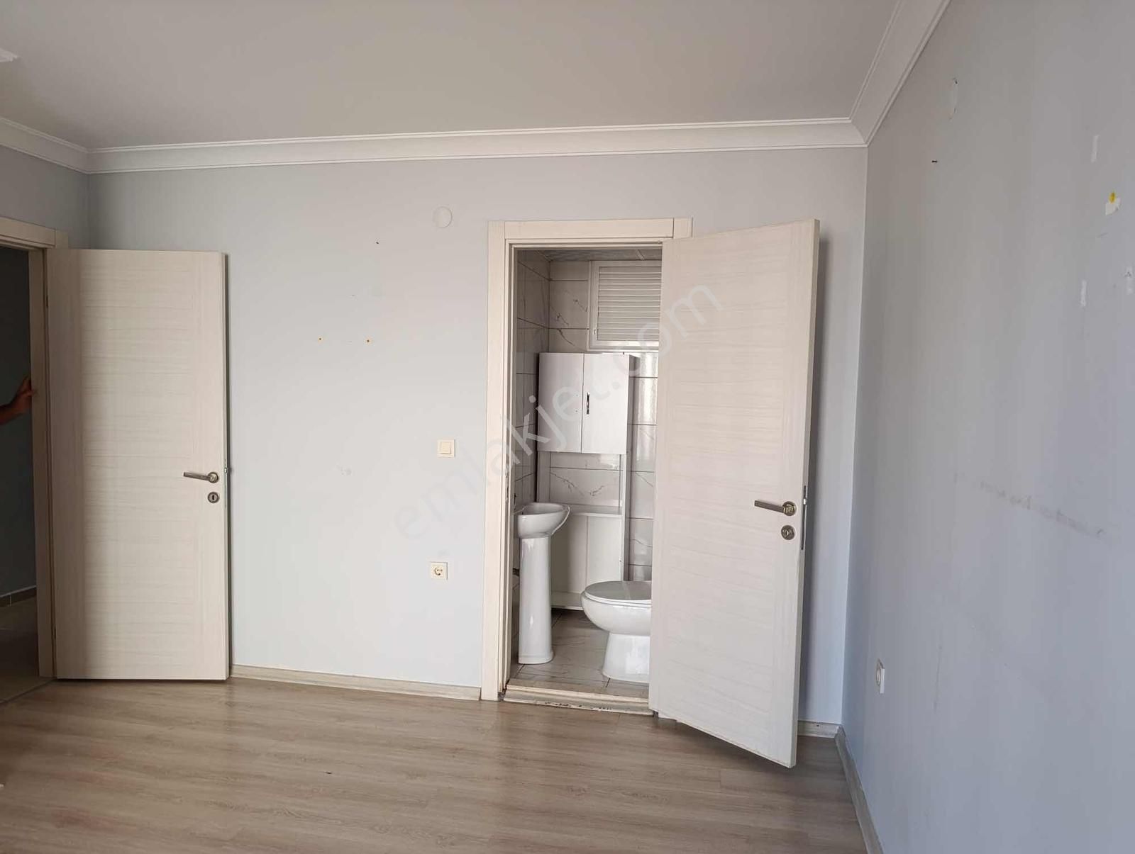 Genç Bina Arakat Cadde Üstü 3+1 Asansörlü Satılık Daire - Görsel 32