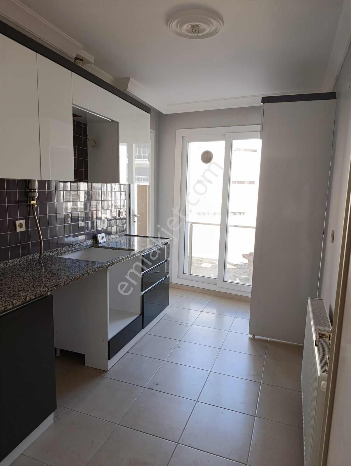 Genç Bina Arakat Cadde Üstü 3+1 Asansörlü Satılık Daire - Görsel 16