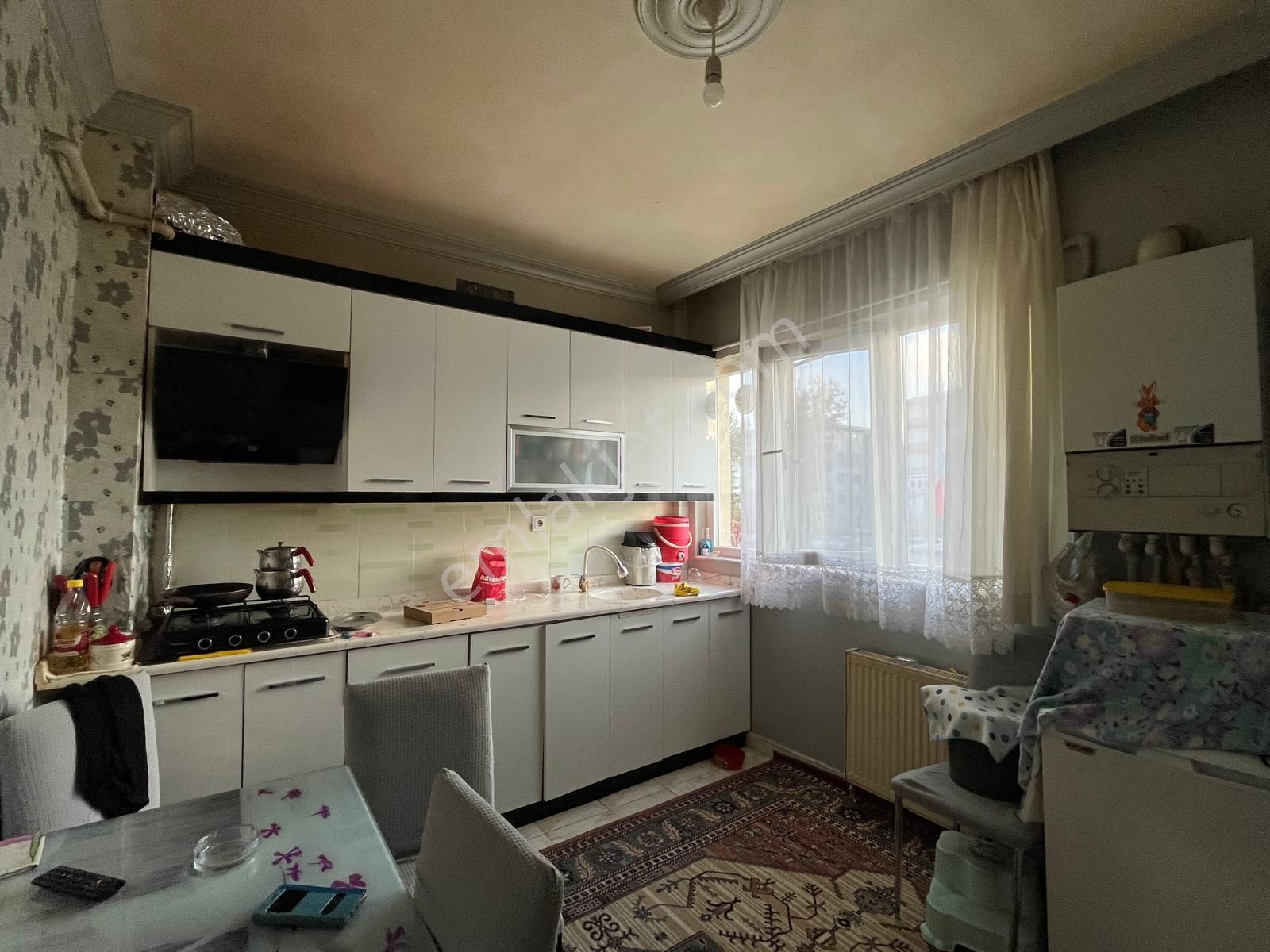 Andiçen Mh'de 3+1 110m² Bağımsız Ara Katta Yapılı Daire - Görsel 3