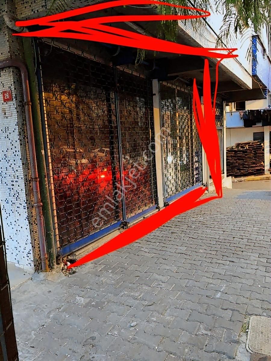Bağcılar Merkezi Lokasyonda Düz Giriş Satılık Dükkan - Görsel 3