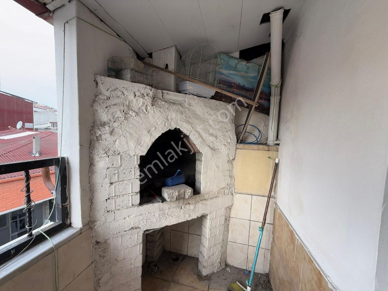 Kıraç Şehitler Mah'de 2+1 85 M² Satılık Eşyalı Çatı Katı Daire ! - Görsel 3