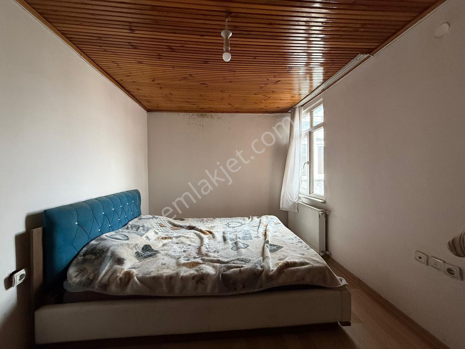 Kıraç Şehitler Mah'de 2+1 85 M² Satılık Eşyalı Çatı Katı Daire ! - Görsel 6