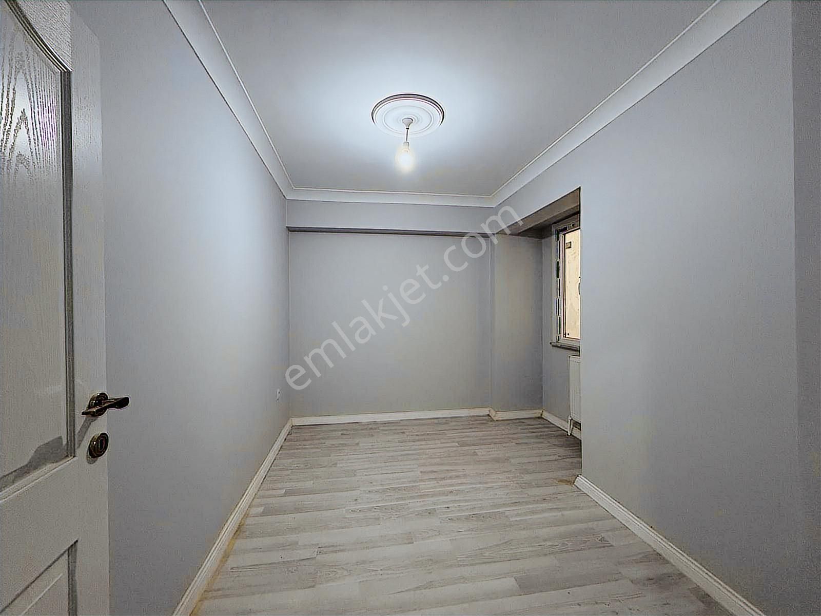 Satılık Tevfik Bey Mah'de 2+1 Sıfır Arakat Balkonlu Fırsat Daire - Görsel 6