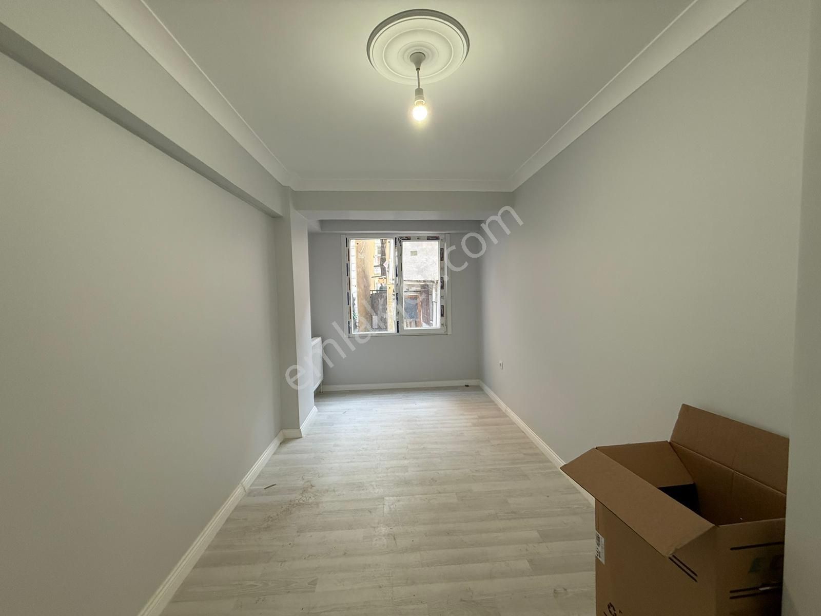 Satılık Tevfik Bey Mah'de 2+1 Sıfır Arakat Balkonlu Fırsat Daire - Görsel 4