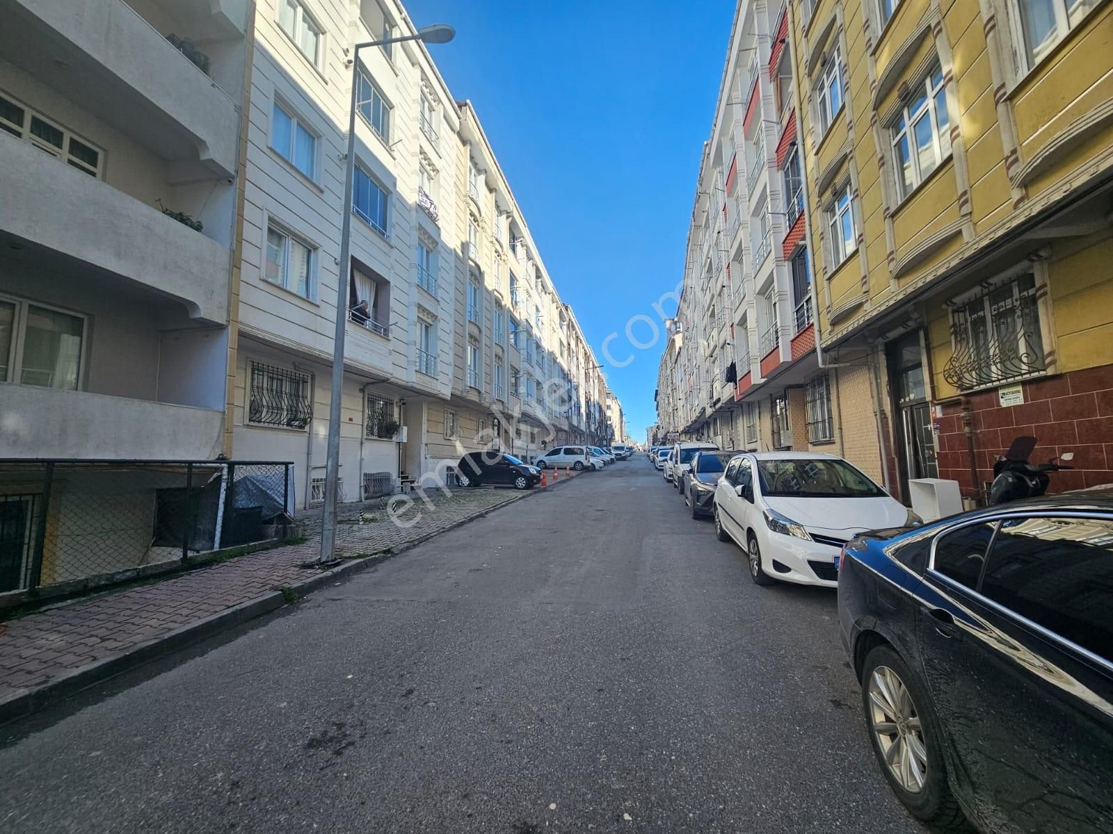 Kiralık Orhangazi Mah'de 3+1 150 M² Balkonlu 3. Kat Daire !!! - Görsel 3