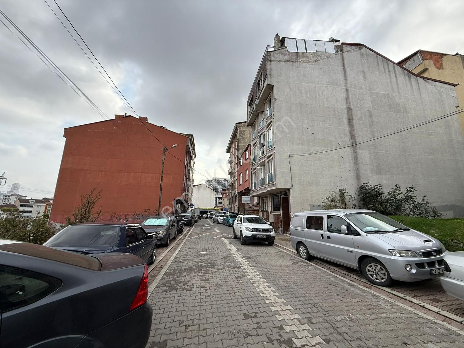 Şehitler Mah'de 2+1 Balkonlu Cadde Yakın Yüksek Giriş Masrafsız - Görsel 12