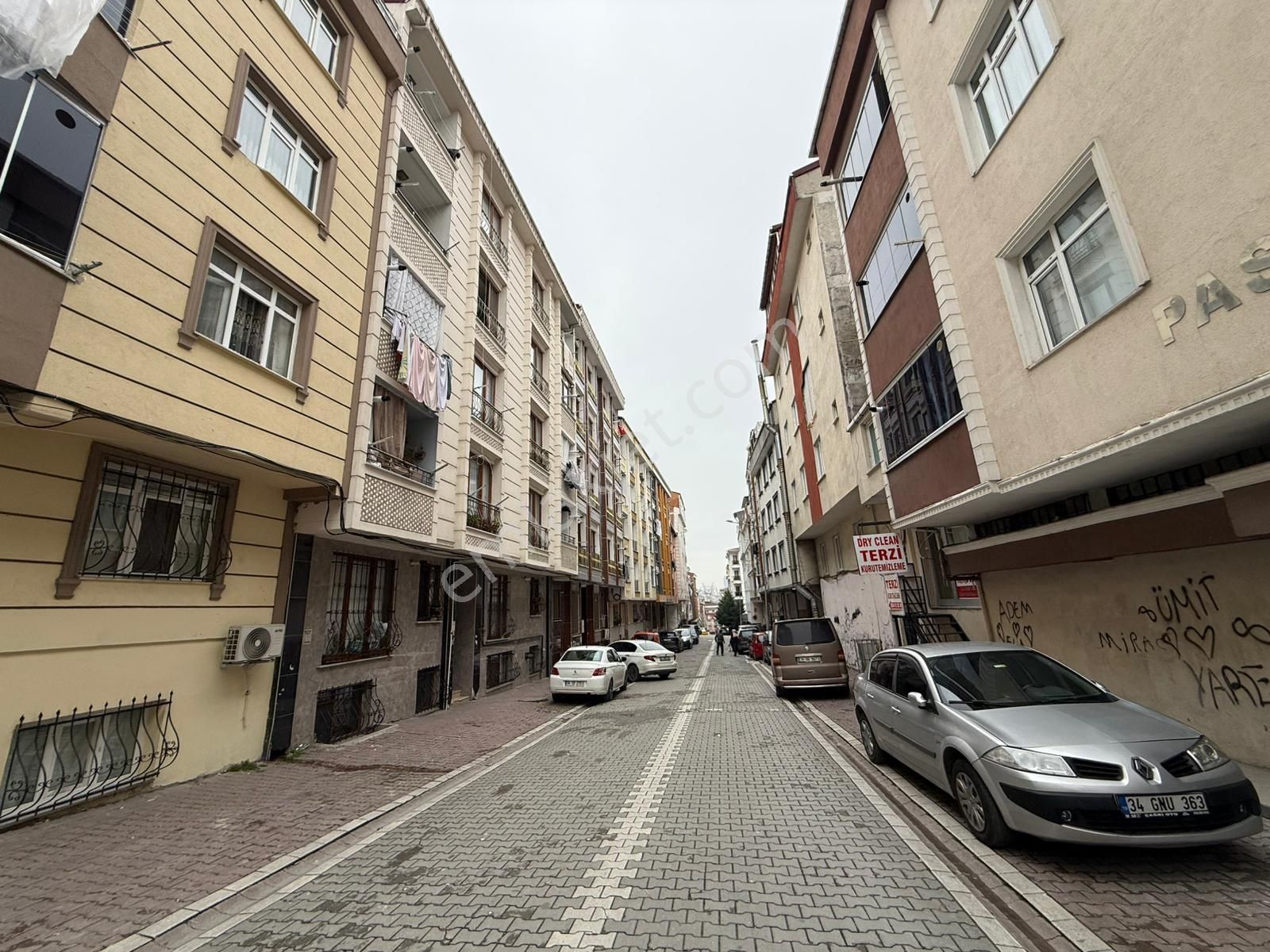 Mehterçeşme Mah'de 2+1 90 M² Metrobüse Yakın Yüksek Giriş Temiz - Görsel 9