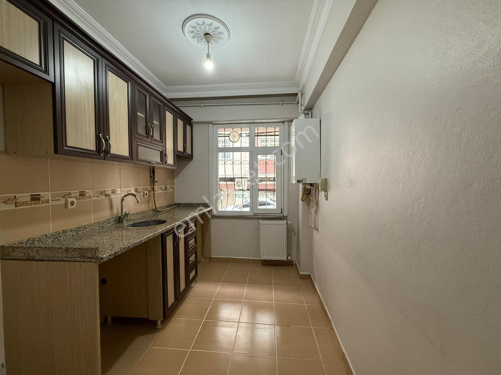 Mehterçeşme Mah'de 2+1 90 M² Metrobüse Yakın Yüksek Giriş Temiz - Görsel 14