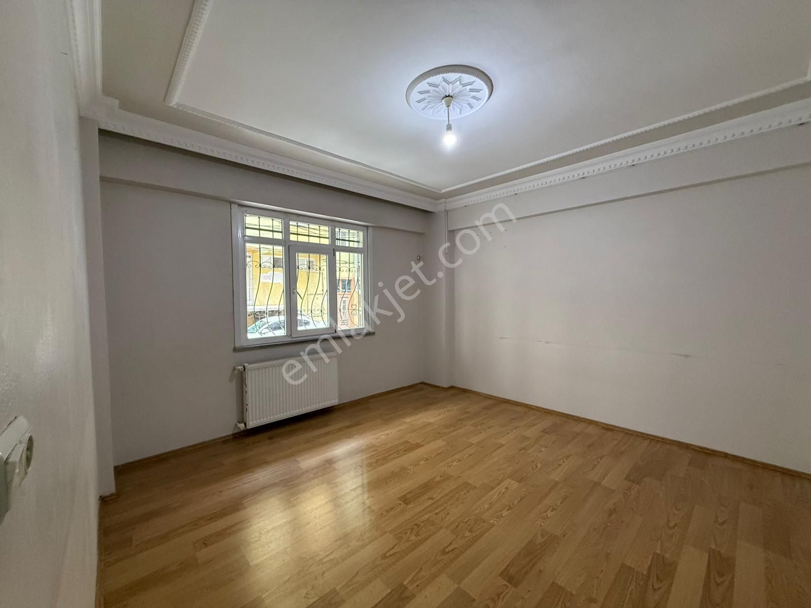 Mehterçeşme Mah'de 2+1 90 M² Metrobüse Yakın Yüksek Giriş Temiz - Görsel 3