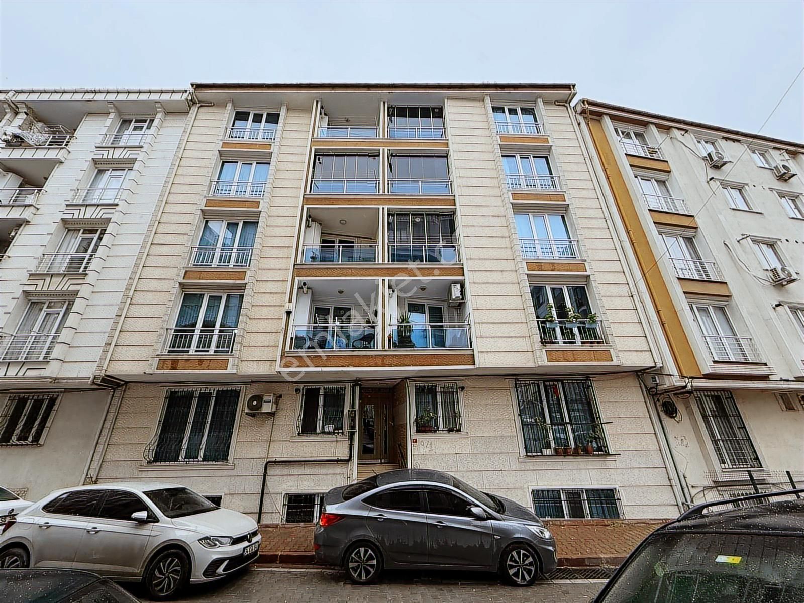 Mehterçeşme Mah'de 2+1 110 M² Yeni Bina Masrafsız Arakat Daire !