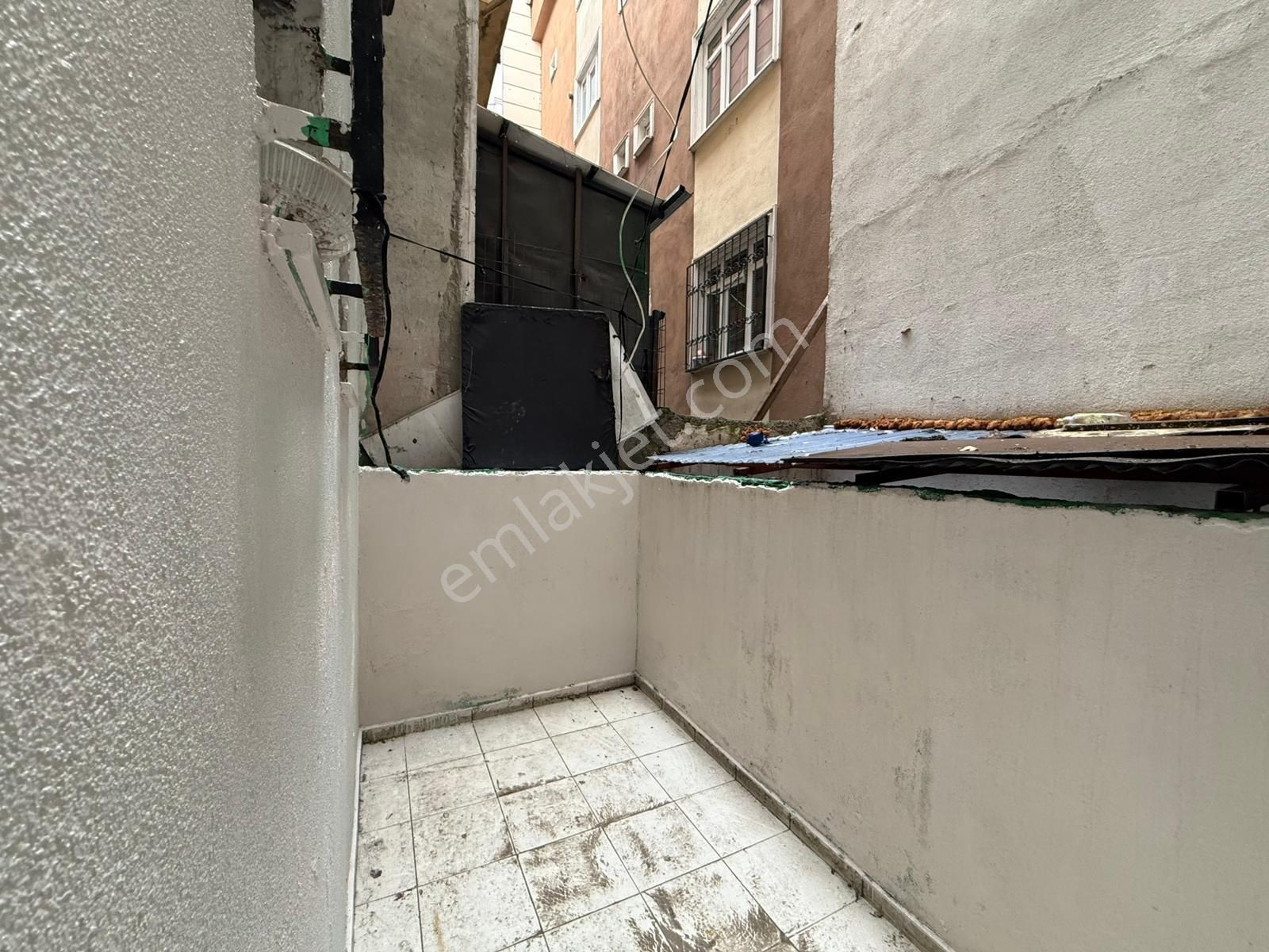 Bağlarçeşme Mah'de 3+1 Giriş Emsali Dekorlu Bahçeli Fırsat Daire - Görsel 11