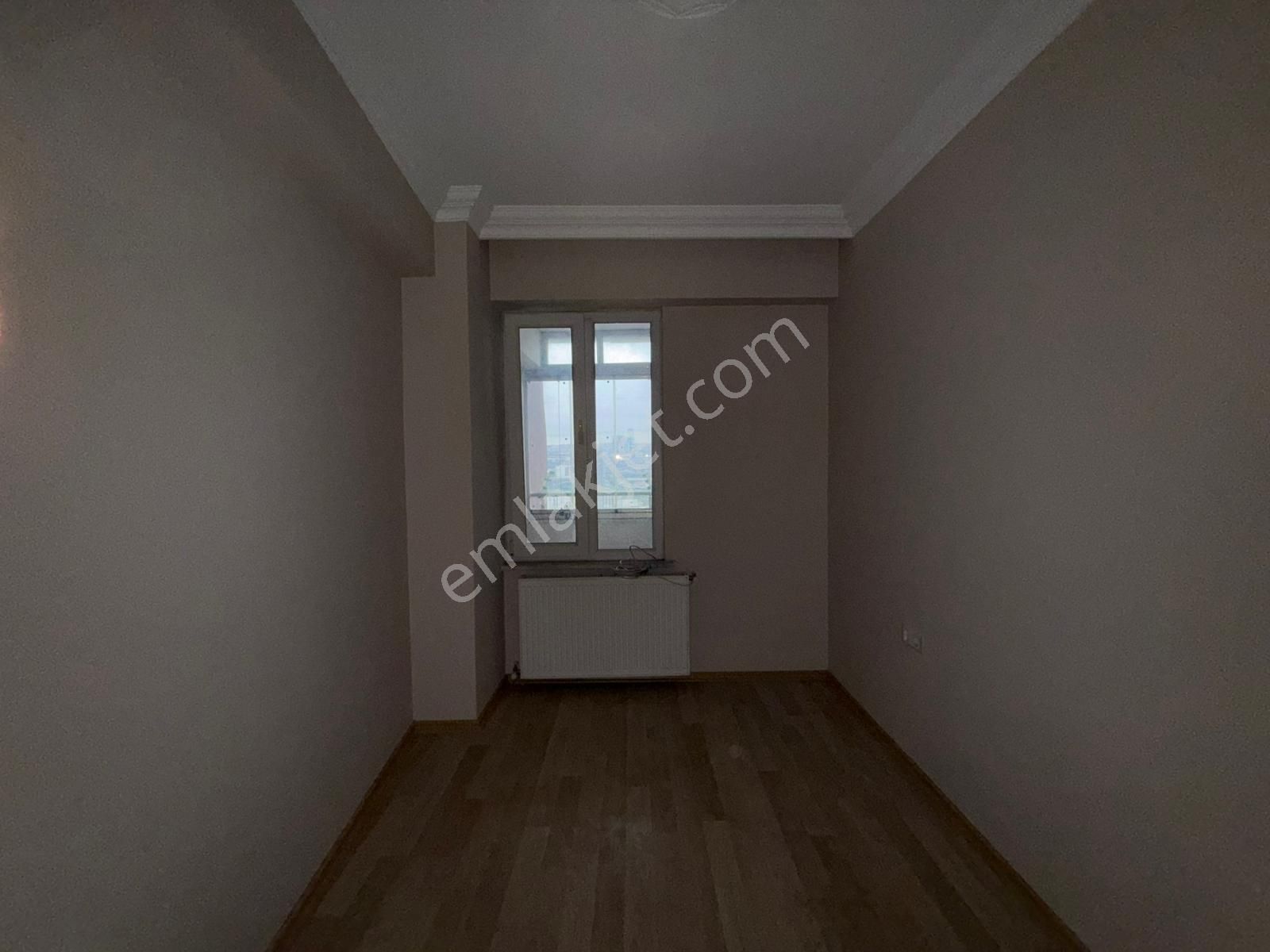 Namık Kemal Mah'de 2+1 100 M² Balkonlu Metrobüse Yakın Arakat !! - Görsel 9