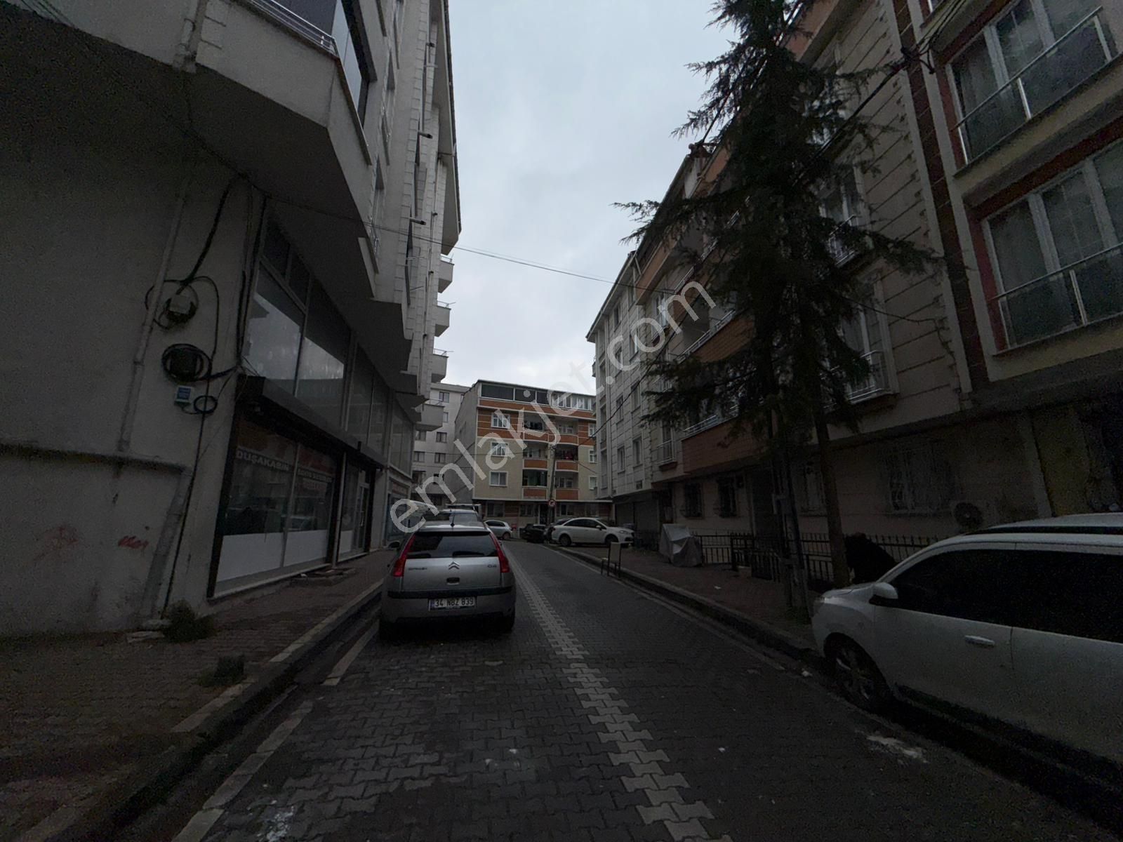 Namık Kemal Mah'de 2+1 100 M² Balkonlu Metrobüse Yakın Arakat !! - Görsel 11